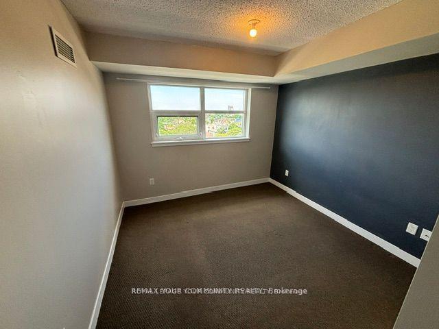 Photo 13 of Unit 911, 812 Lansdowne Avenue, Toronto, Dovercourt-Wallace Emerson-Junction — HOMEH