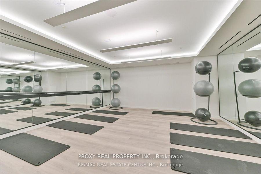 Photo 7 of Unit 3106, 117 Broadway Avenue E, Toronto, Mount Pleasant West — HOMEH