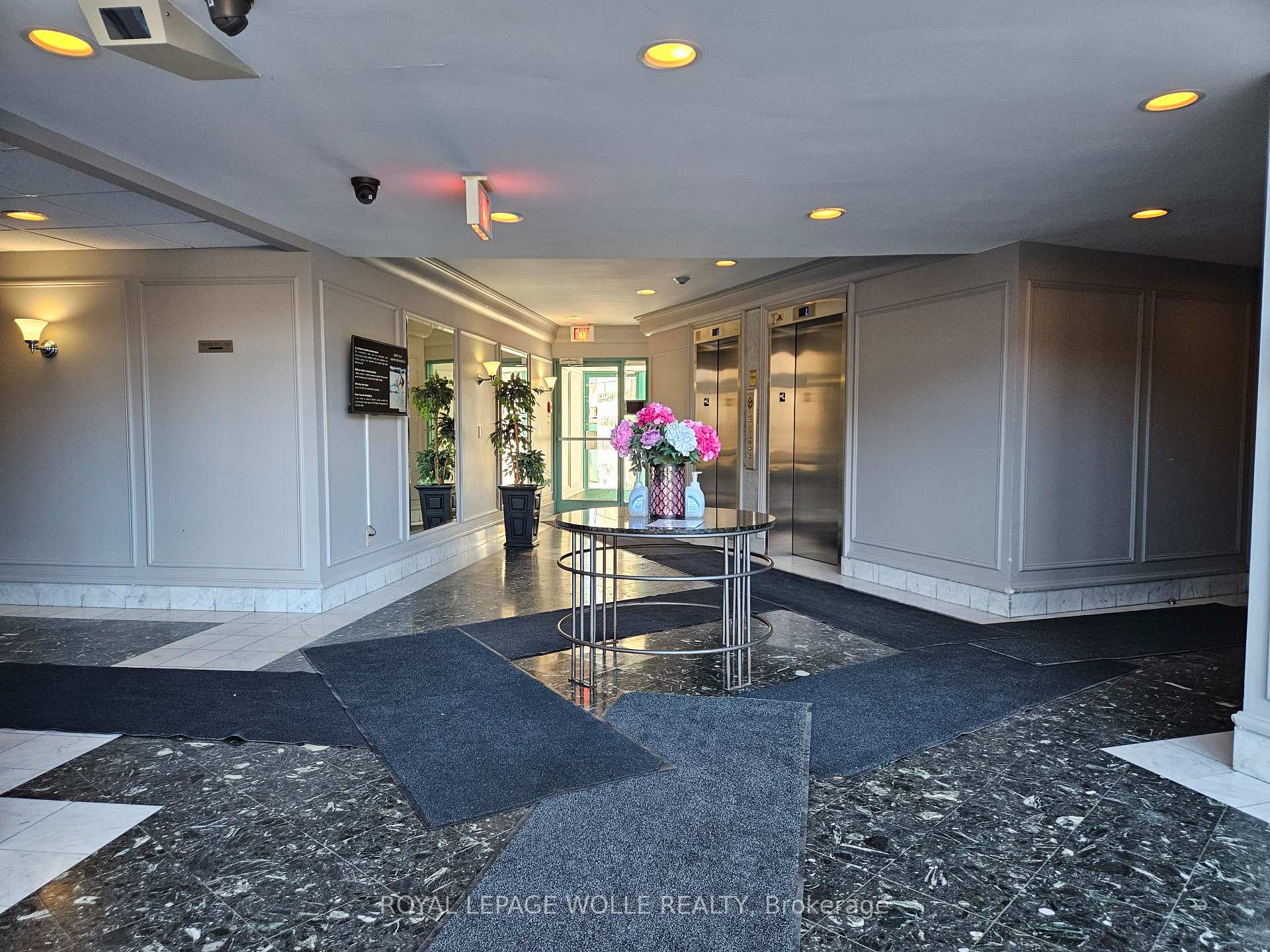 Photo 18 of Unit 805, 55 Blue Springs Drive, Waterloo, Colonial Acres — HOMEH