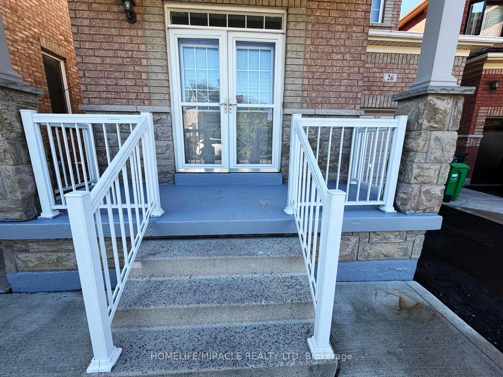 Photo 4 of 26 Fishing Crescent, Brampton, Madoc — HOMEH