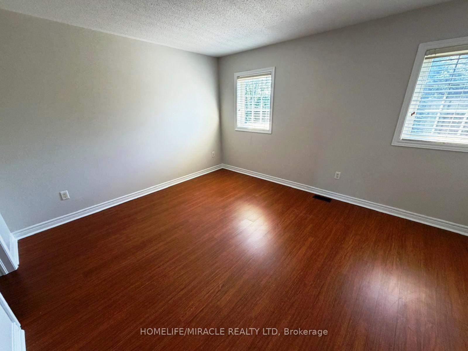 Photo 17 of 26 Fishing Crescent, Brampton, Madoc — HOMEH