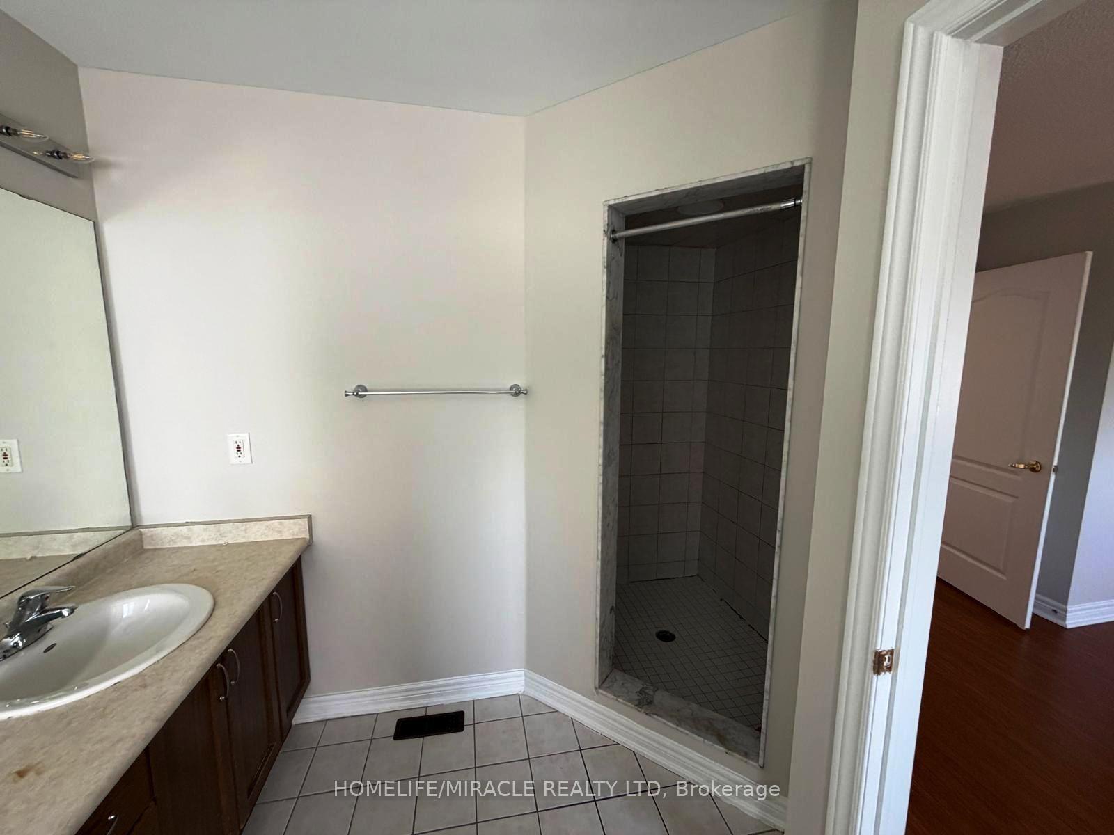 Photo 21 of 26 Fishing Crescent, Brampton, Madoc — HOMEH