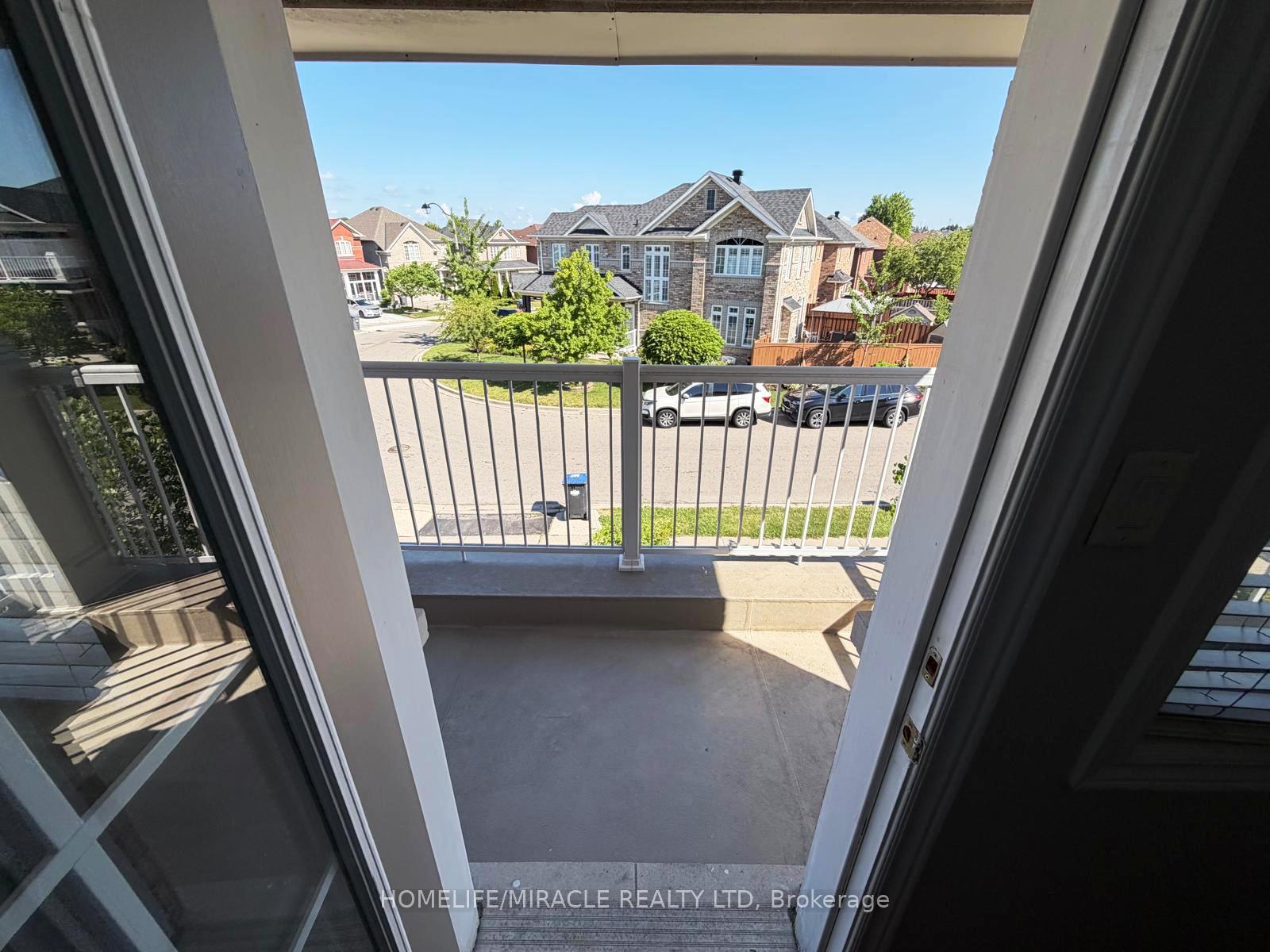 Photo 27 of 26 Fishing Crescent, Brampton, Madoc — HOMEH