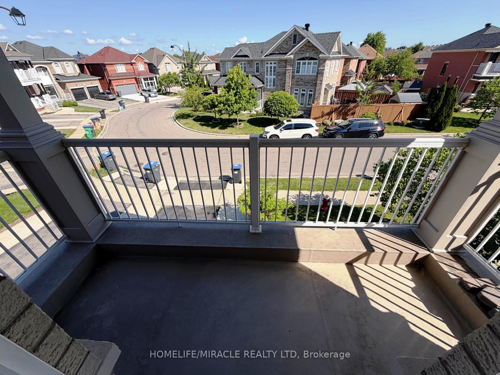 Photo 28 of 26 Fishing Crescent, Brampton, Madoc — HOMEH