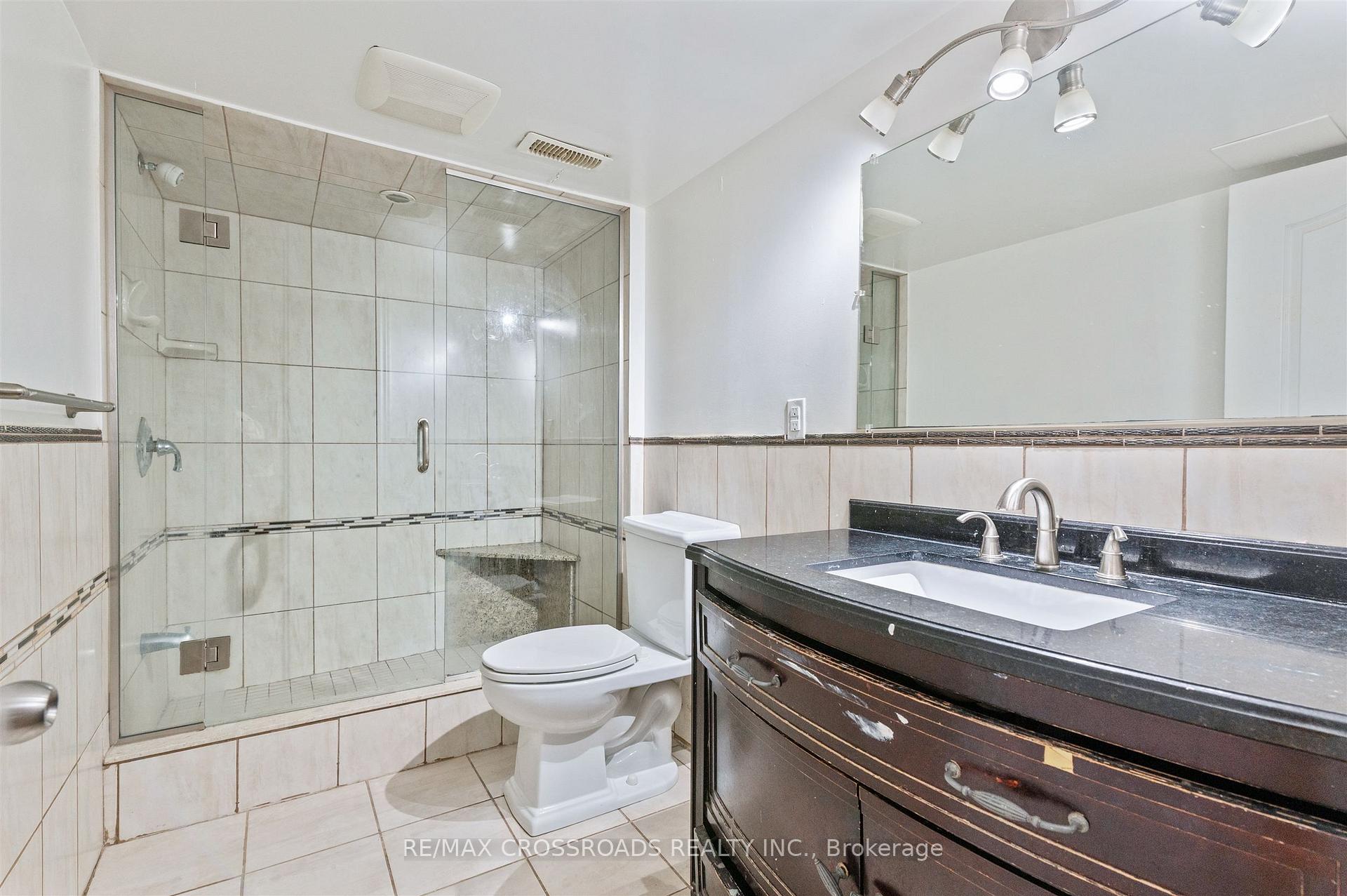 Photo 41 of 98 Willowridge Road, Etobicoke, Willowridge-Martingrove-Richview — HOMEH