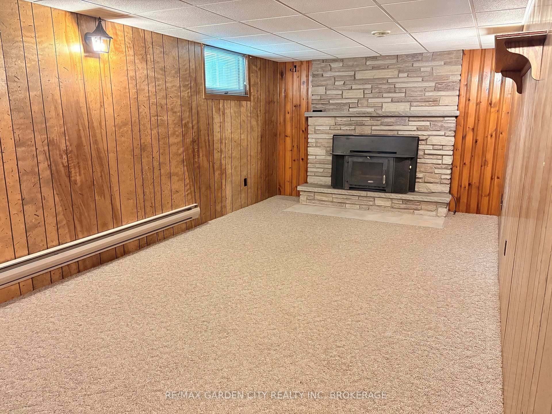Photo 21 of 51 Bacon Lane, Pelham, Fonthill — HOMEH