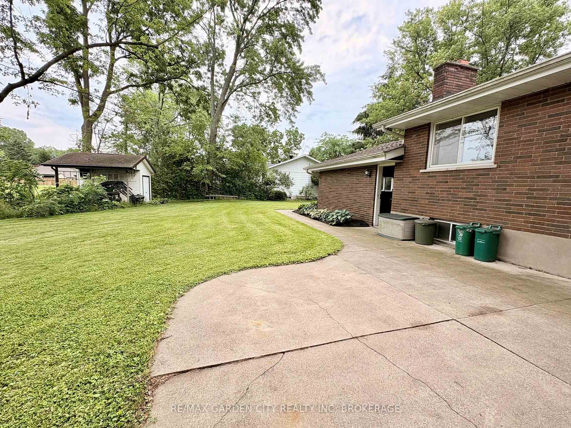 Photo 26 of 51 Bacon Lane, Pelham, Fonthill — HOMEH