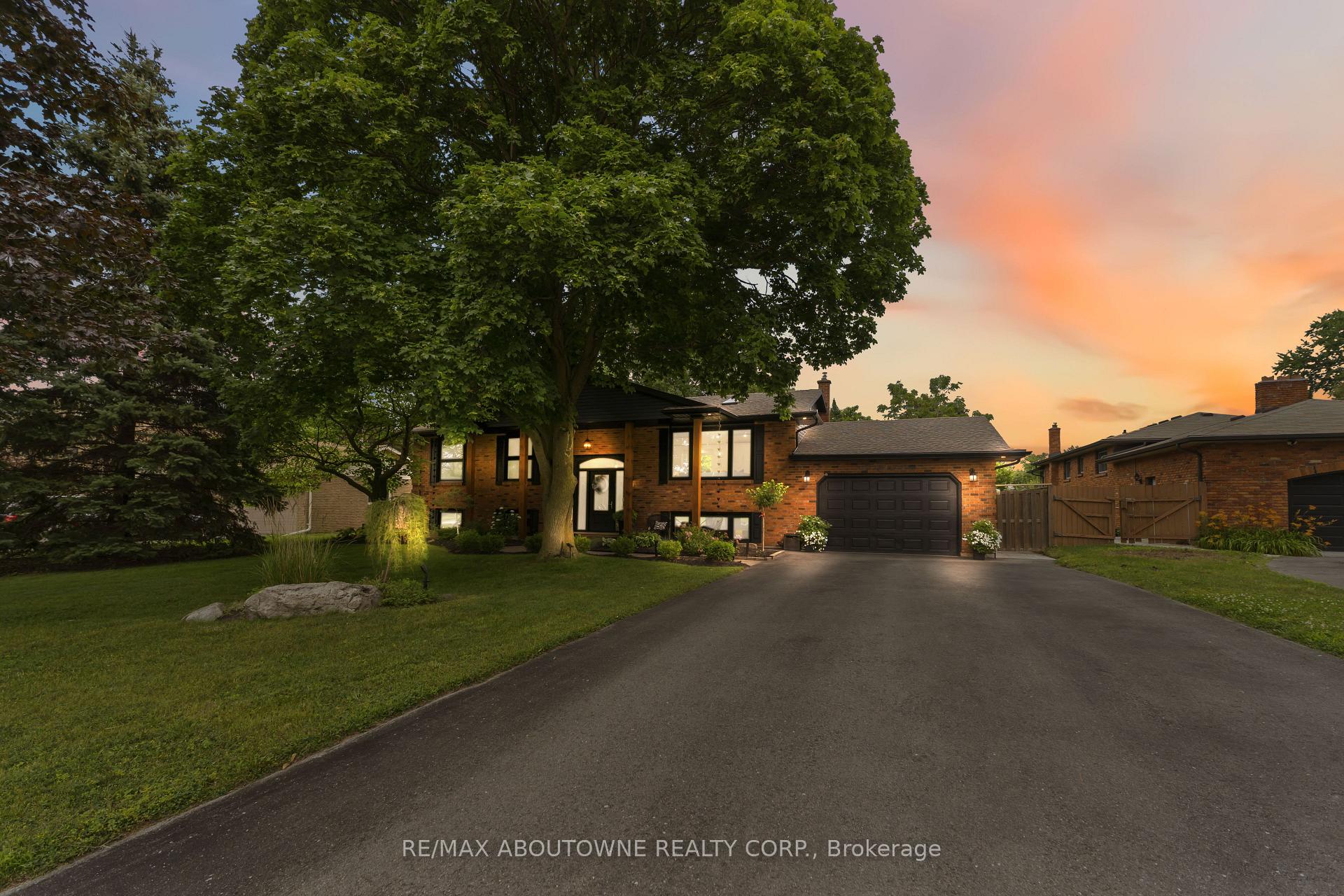 Front of 249 Tanbark Road