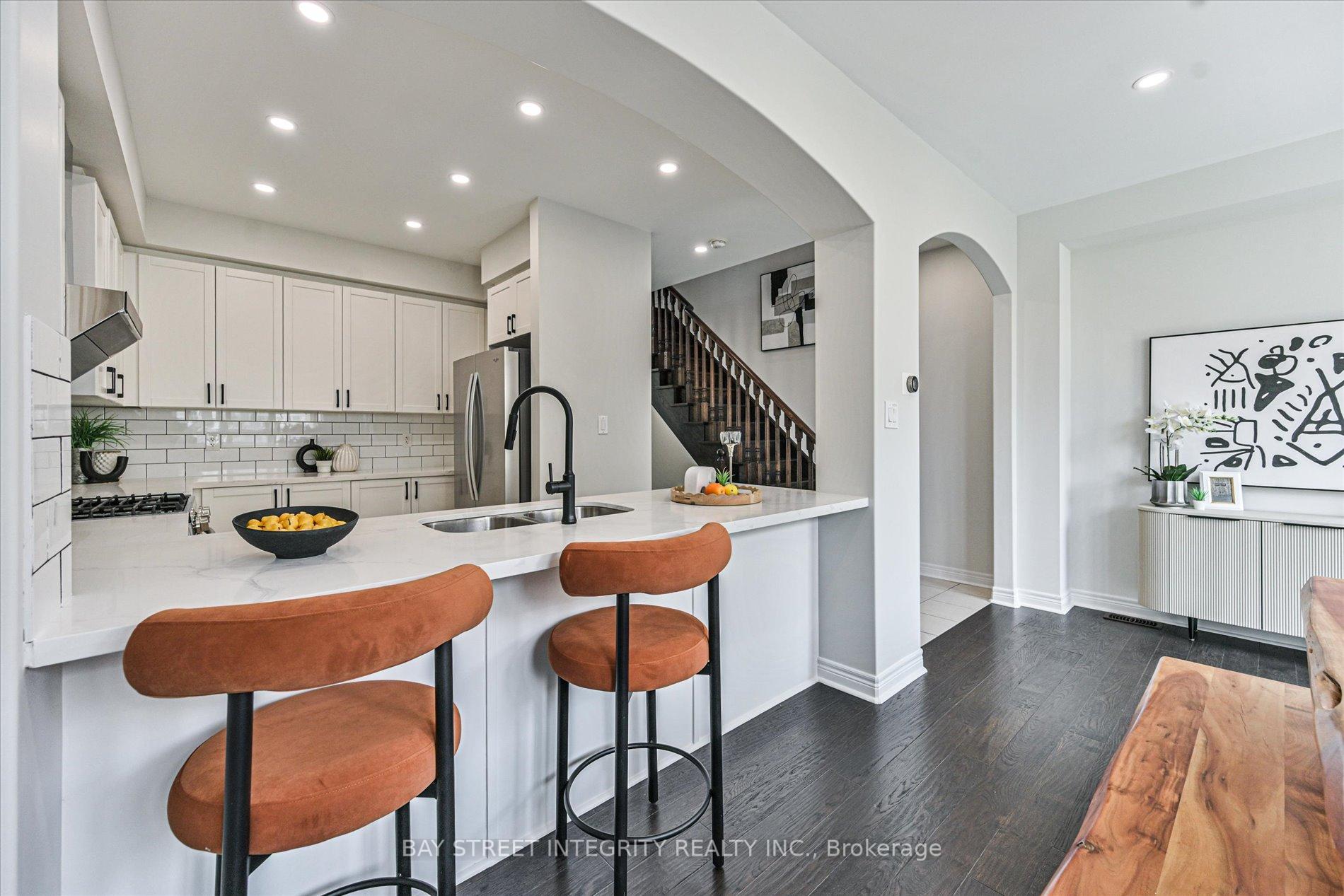 Photo 13 of 49 Victor Herbert Way, Markham, Cathedraltown — HOMEH