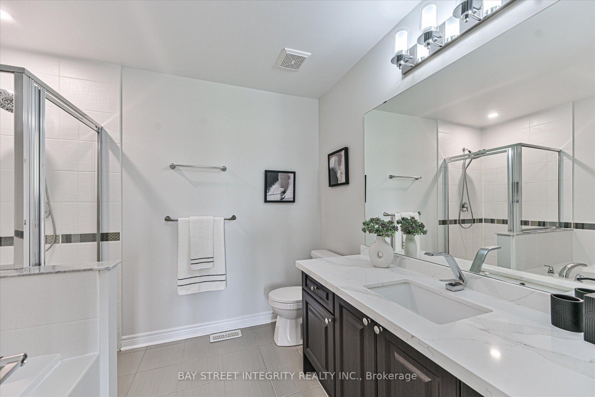 Photo 21 of 49 Victor Herbert Way, Markham, Cathedraltown — HOMEH