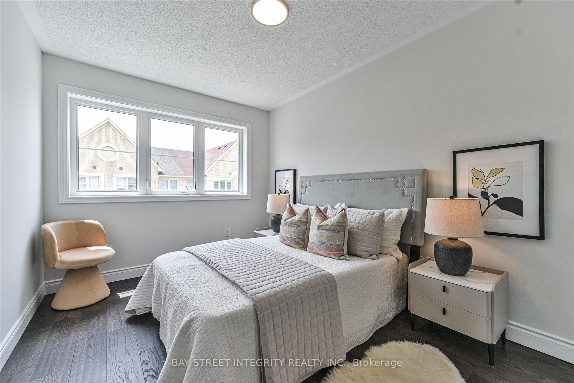 Photo 25 of 49 Victor Herbert Way, Markham, Cathedraltown — HOMEH