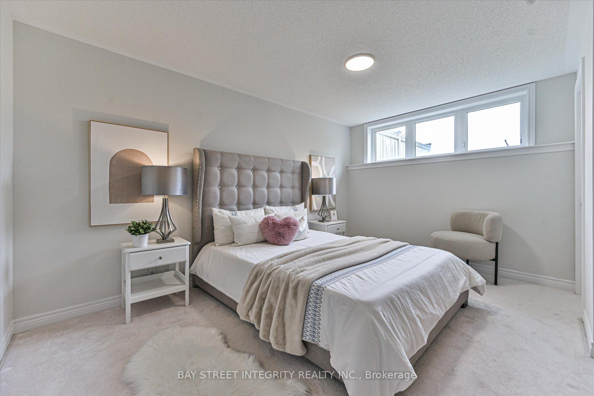 Photo 28 of 49 Victor Herbert Way, Markham, Cathedraltown — HOMEH