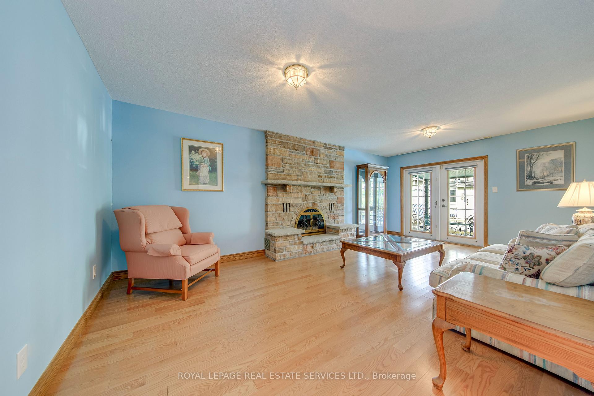 Photo 19 of 14 Governor Grove Crescent, Brampton, Brampton South — HOMEH