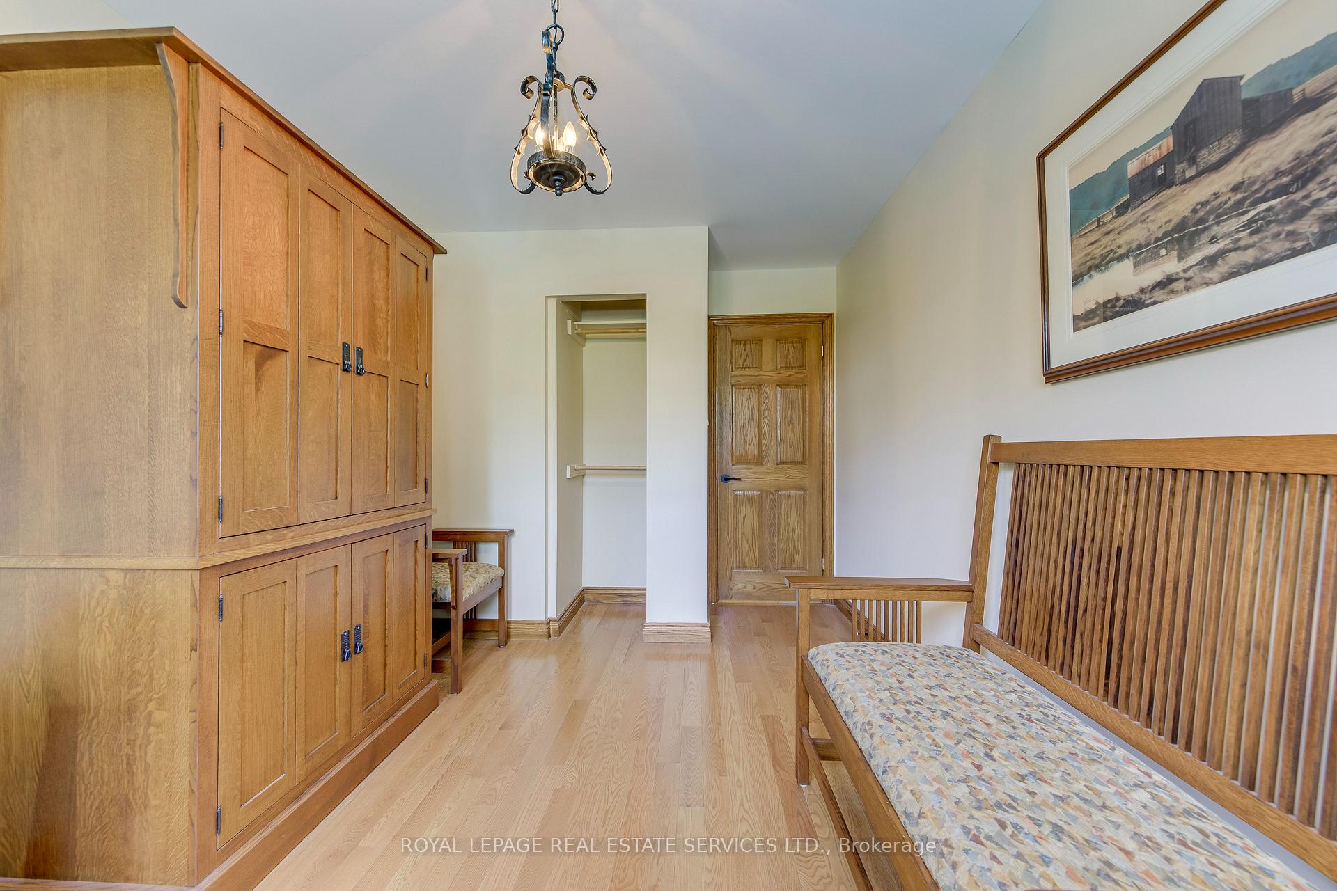 Photo 23 of 14 Governor Grove Crescent, Brampton, Brampton South — HOMEH