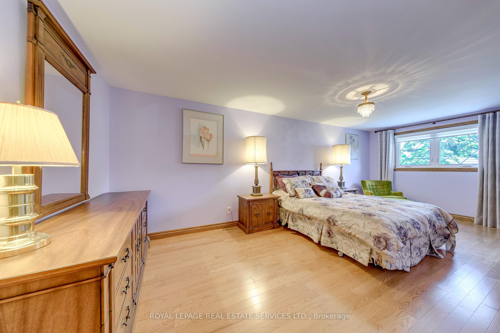 Photo 26 of 14 Governor Grove Crescent, Brampton, Brampton South — HOMEH