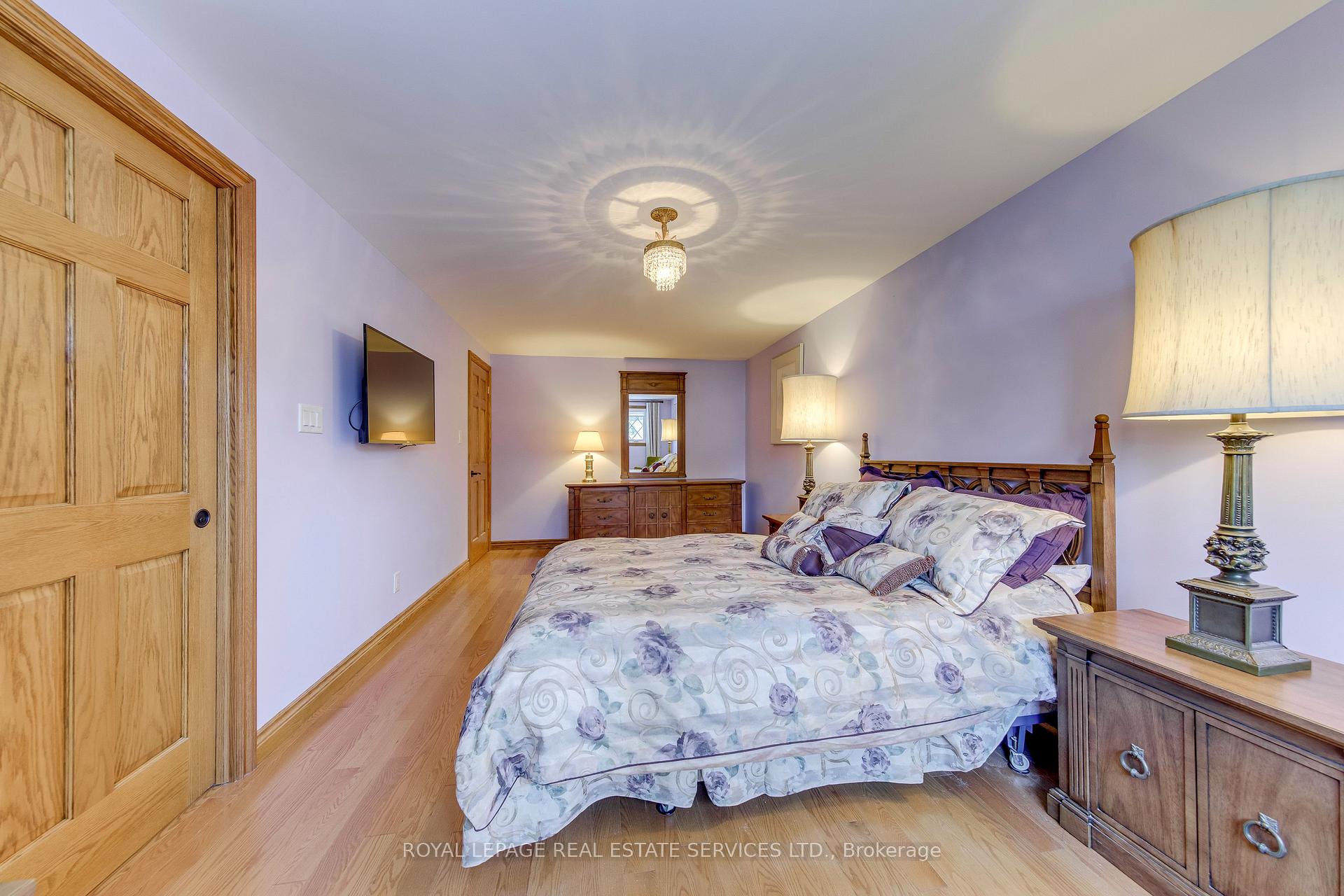 Photo 28 of 14 Governor Grove Crescent, Brampton, Brampton South — HOMEH