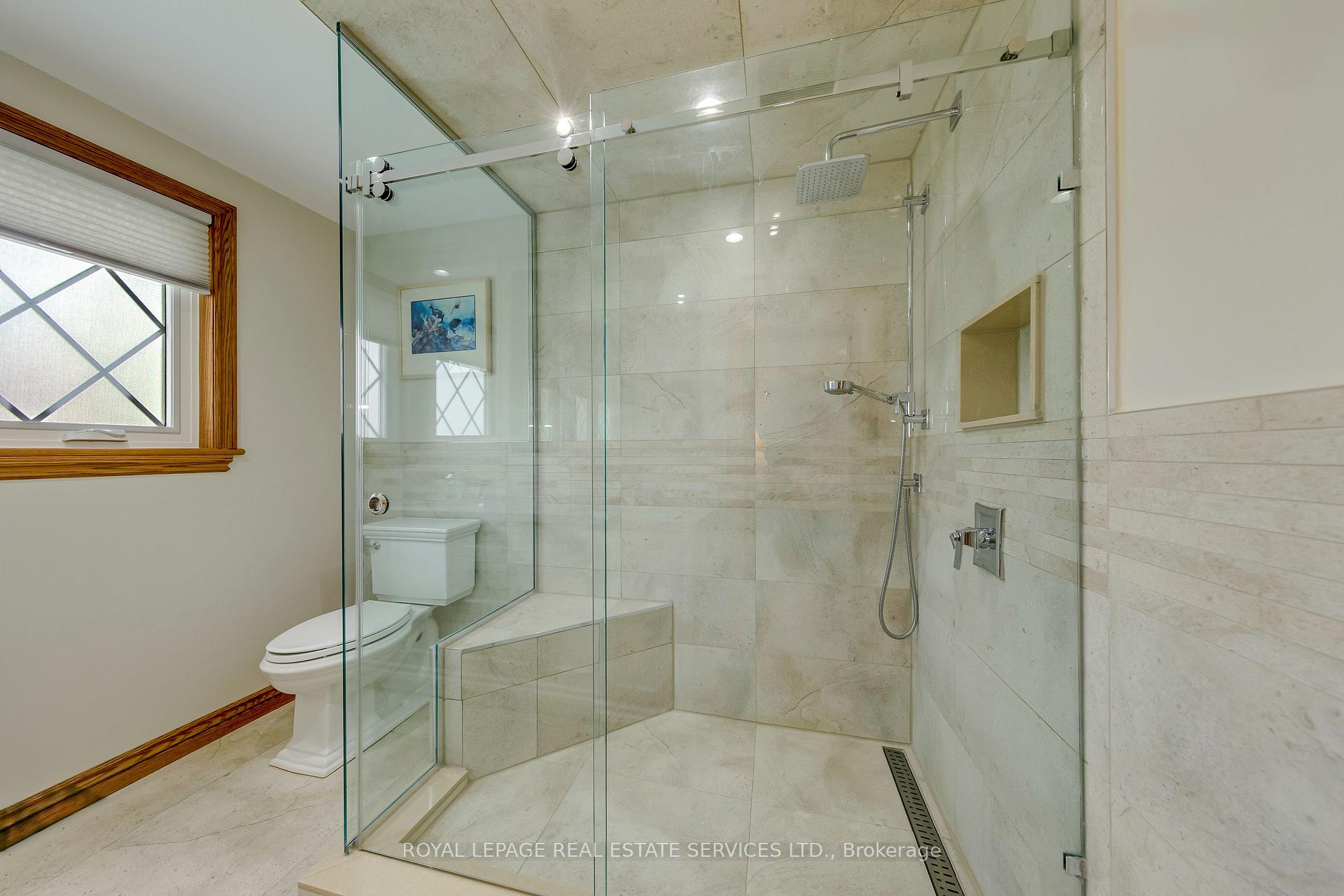 Photo 30 of 14 Governor Grove Crescent, Brampton, Brampton South — HOMEH