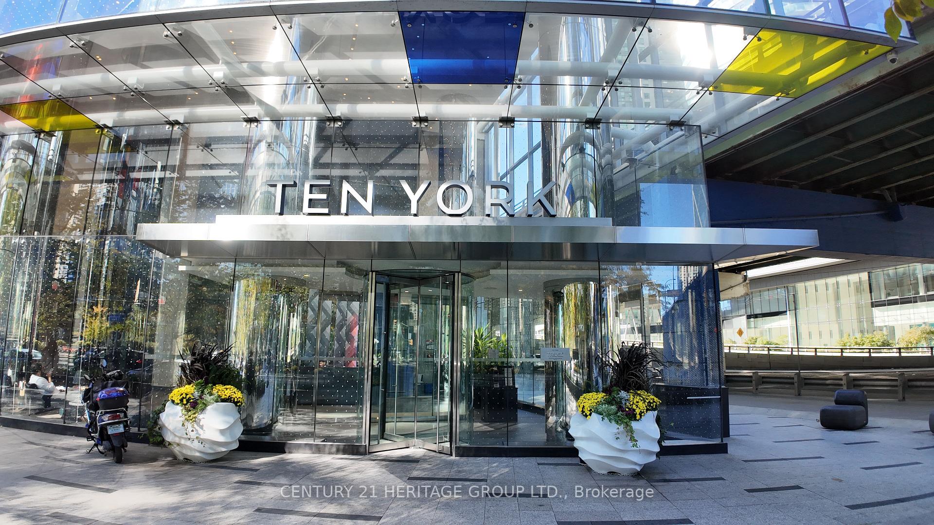 Photo 1 of Unit 3002, 10 York Street, Toronto, Waterfront Communities — HOMEH