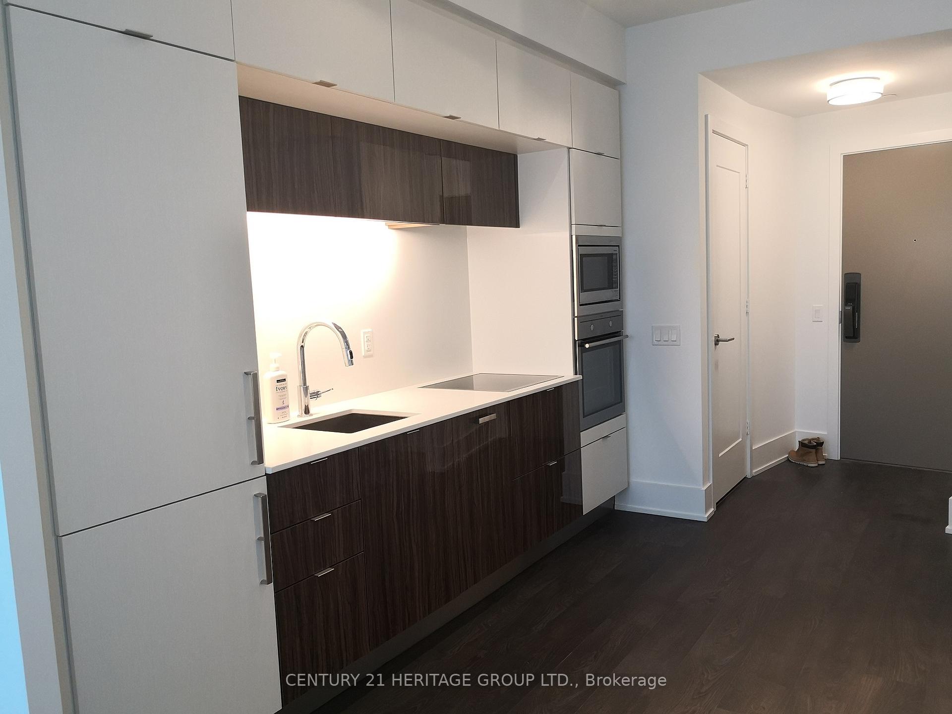 Photo 7 of Unit 3002, 10 York Street, Toronto, Waterfront Communities — HOMEH