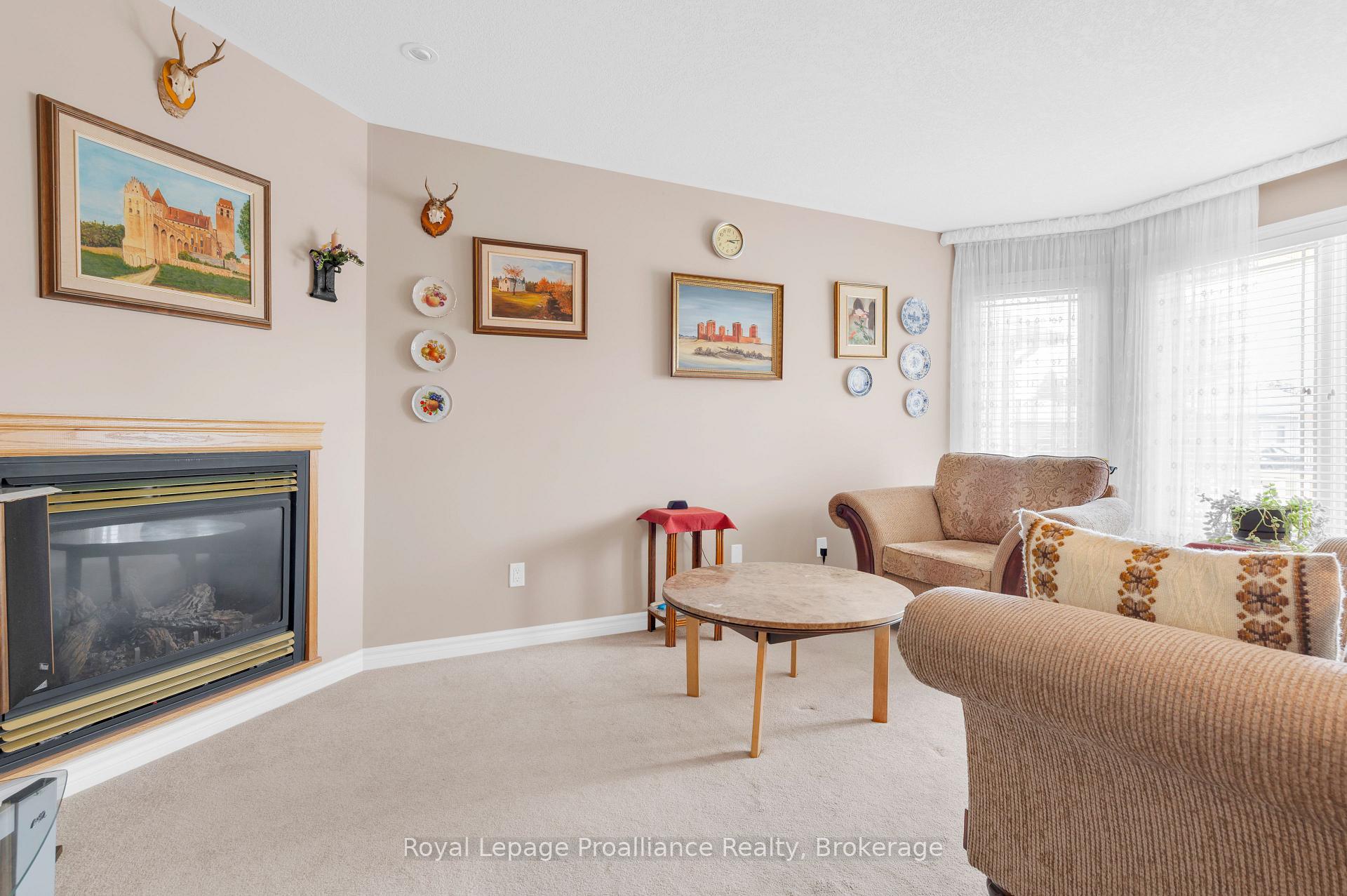 Photo 10 of 73 Finch Drive, Belleville, Belleville Ward — HOMEH