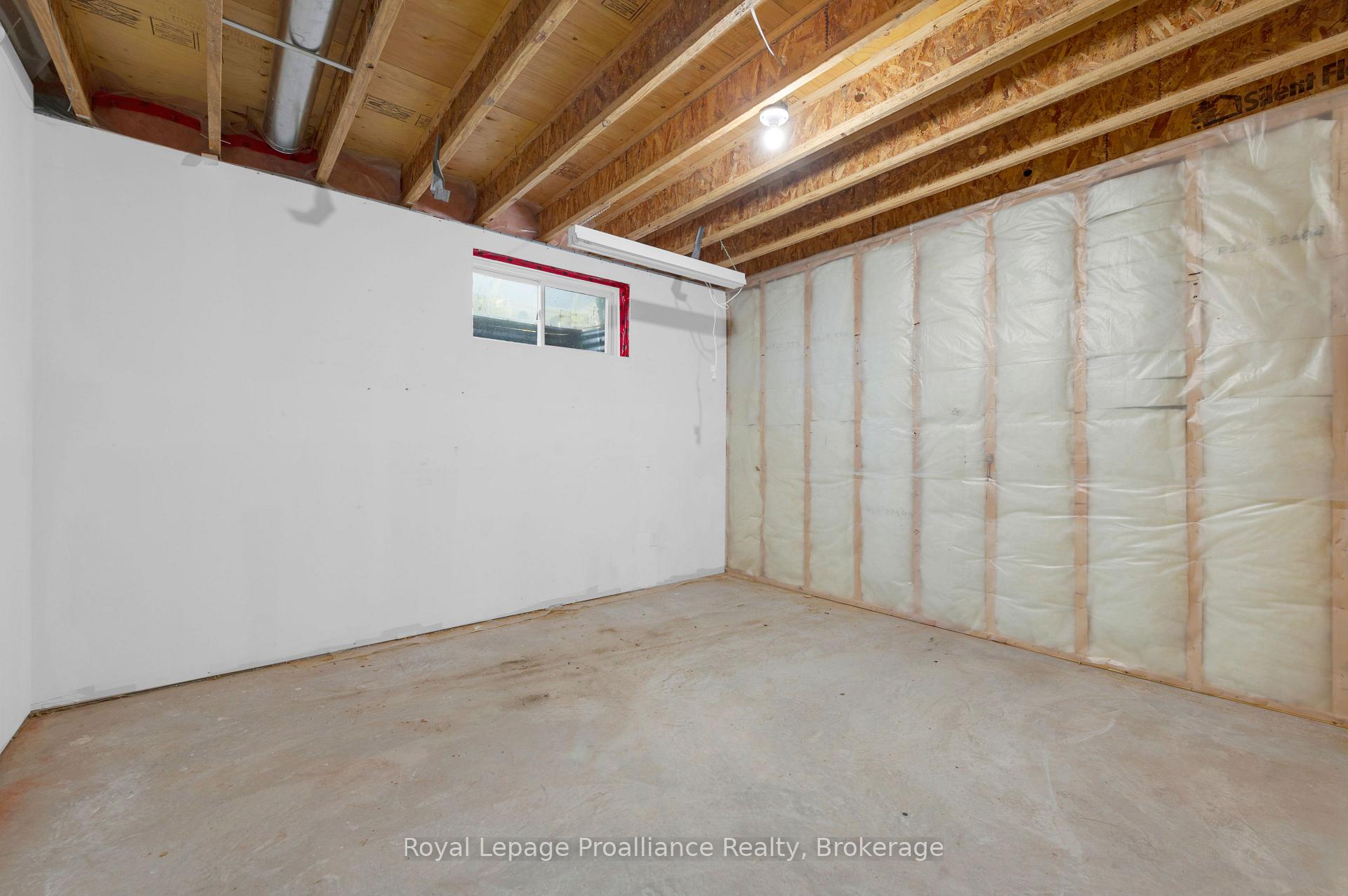 Photo 28 of 73 Finch Drive, Belleville, Belleville Ward — HOMEH