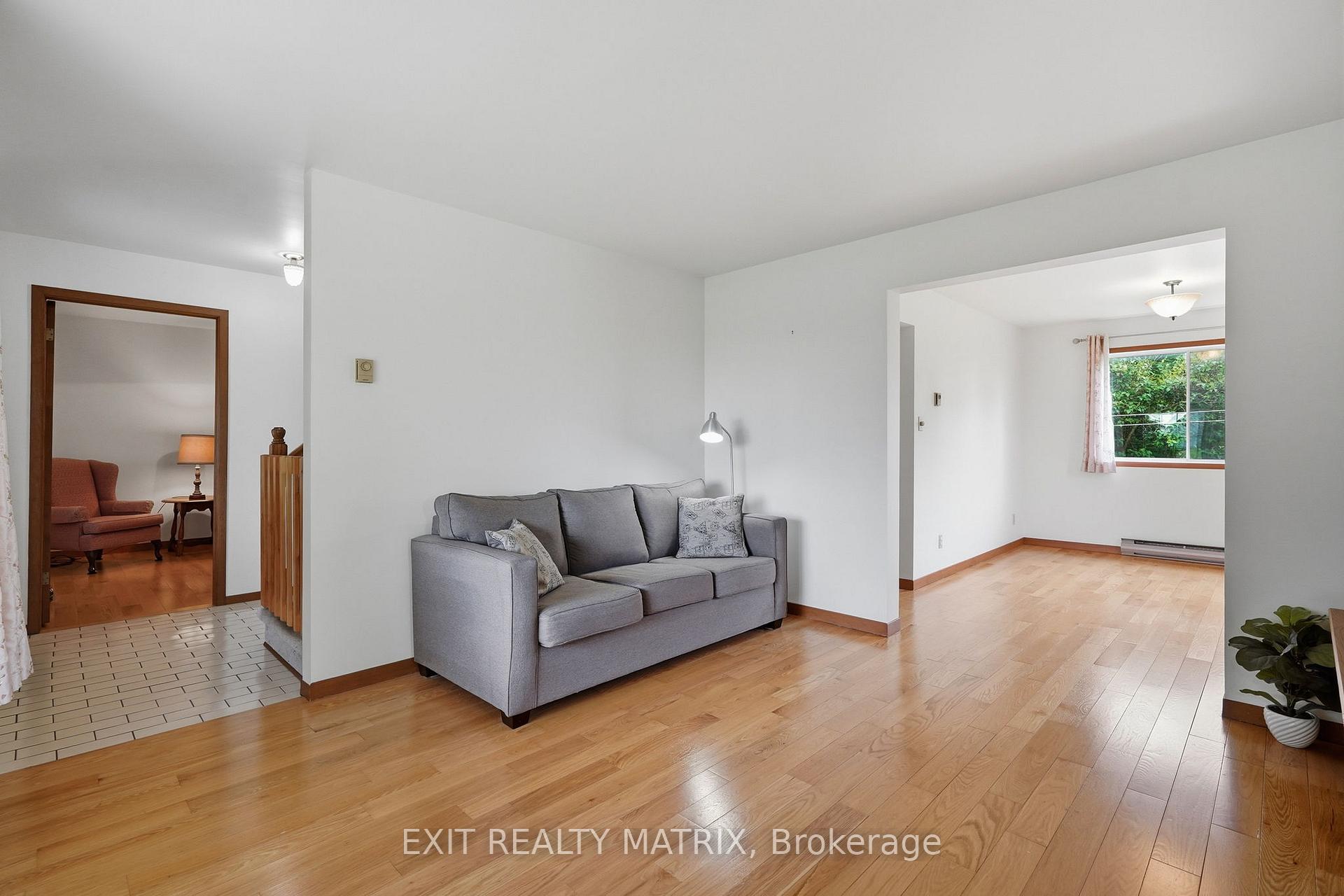 Photo 9 of 18203 Kenyon 19 Concession, North Glengarry, North Glengarry (Kenyon) Twp — HOMEH
