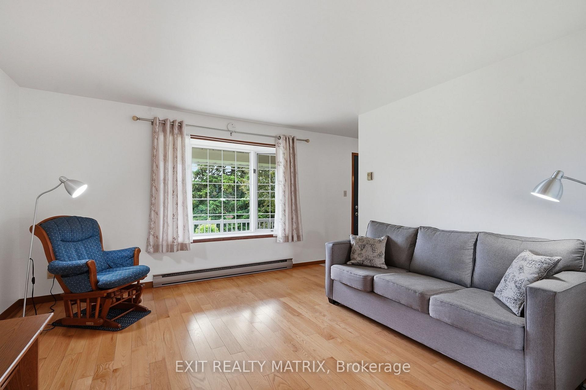 Photo 10 of 18203 Kenyon 19 Concession, North Glengarry, North Glengarry (Kenyon) Twp — HOMEH