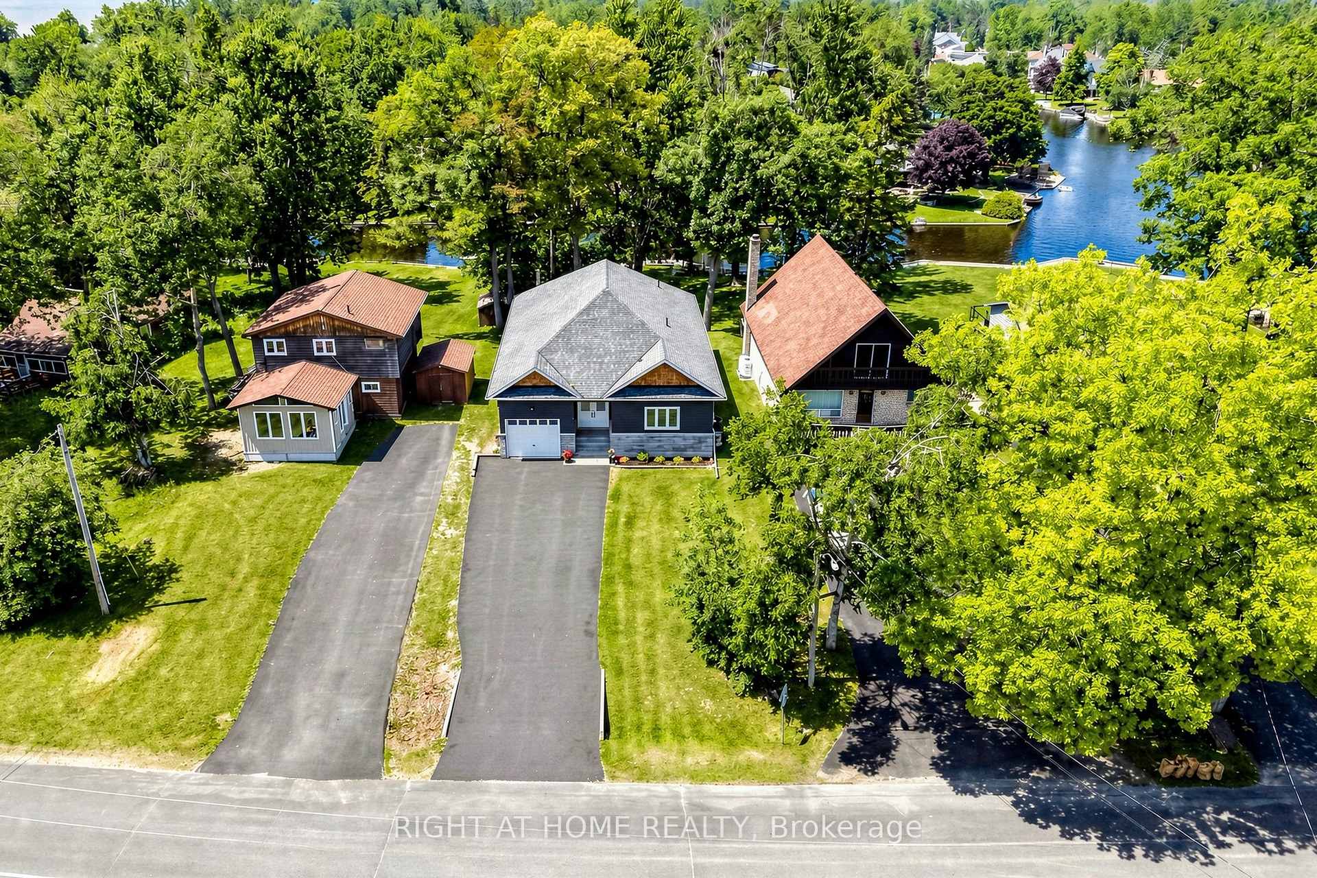 Photo 5 of 48 Ridge Avenue, Ramara, Rural Ramara — HOMEH