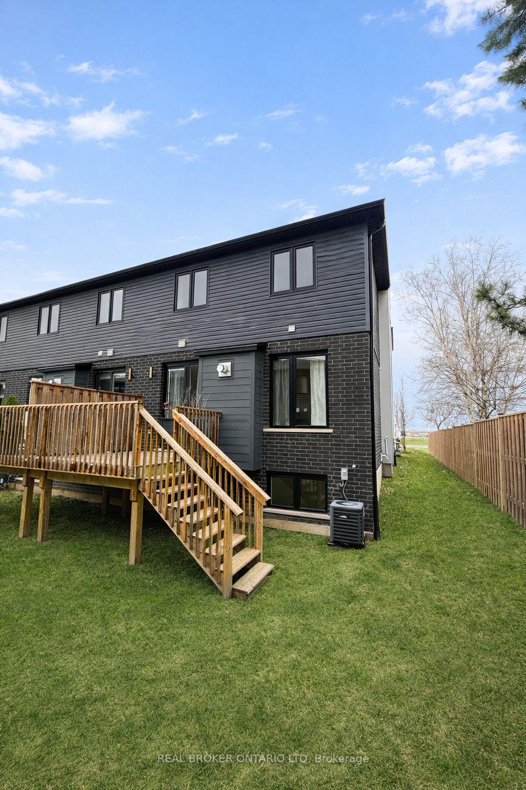Photo 19 of Unit 32, 499 Sophia Crescent, London, North I — HOMEH
