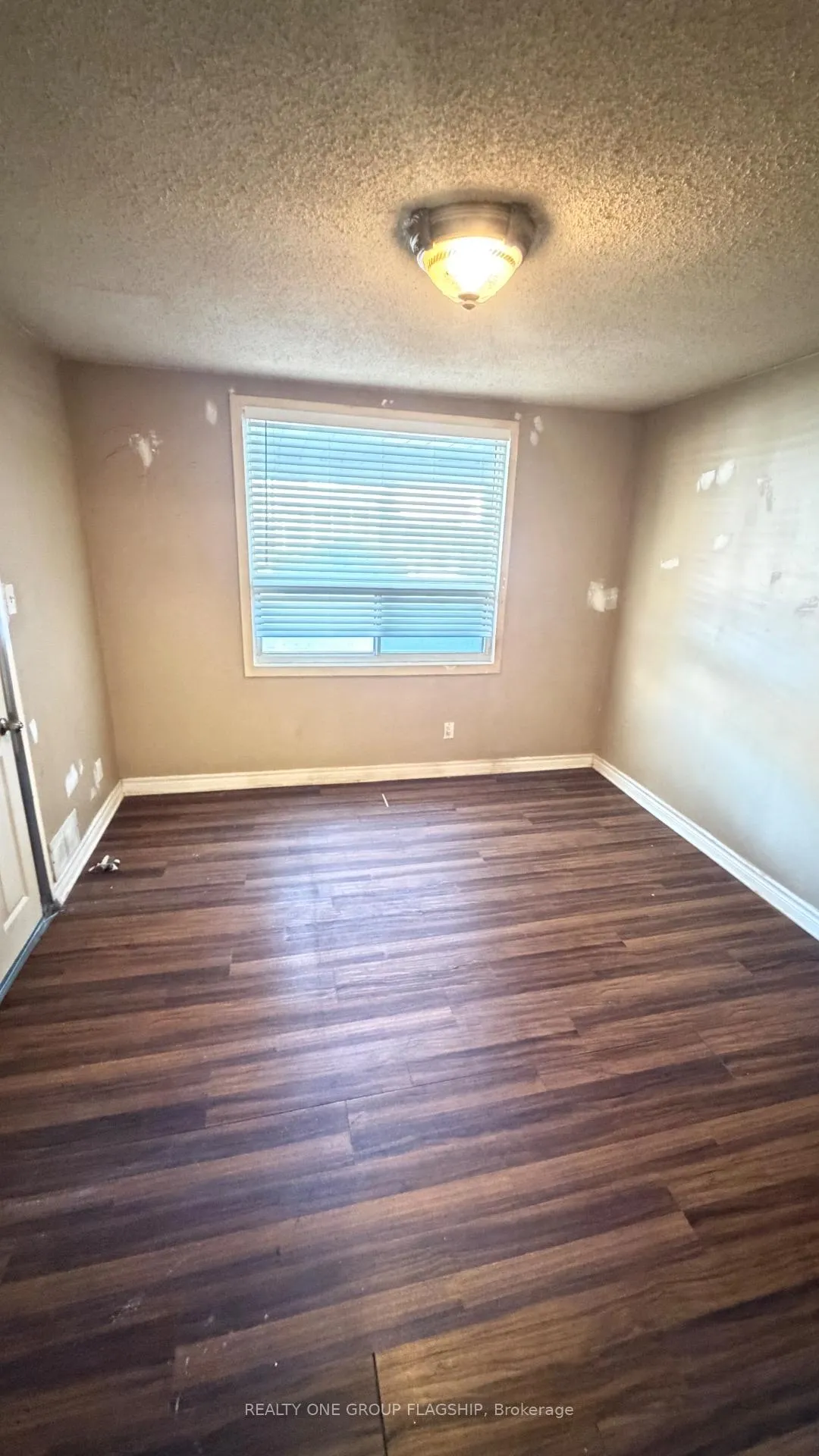 Photo 12 of 567 Rogers Road, Toronto, Keelesdale-Eglinton West — HOMEH