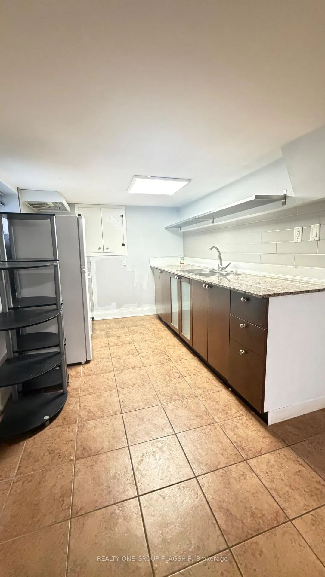 Photo 14 of 567 Rogers Road, Toronto, Keelesdale-Eglinton West — HOMEH