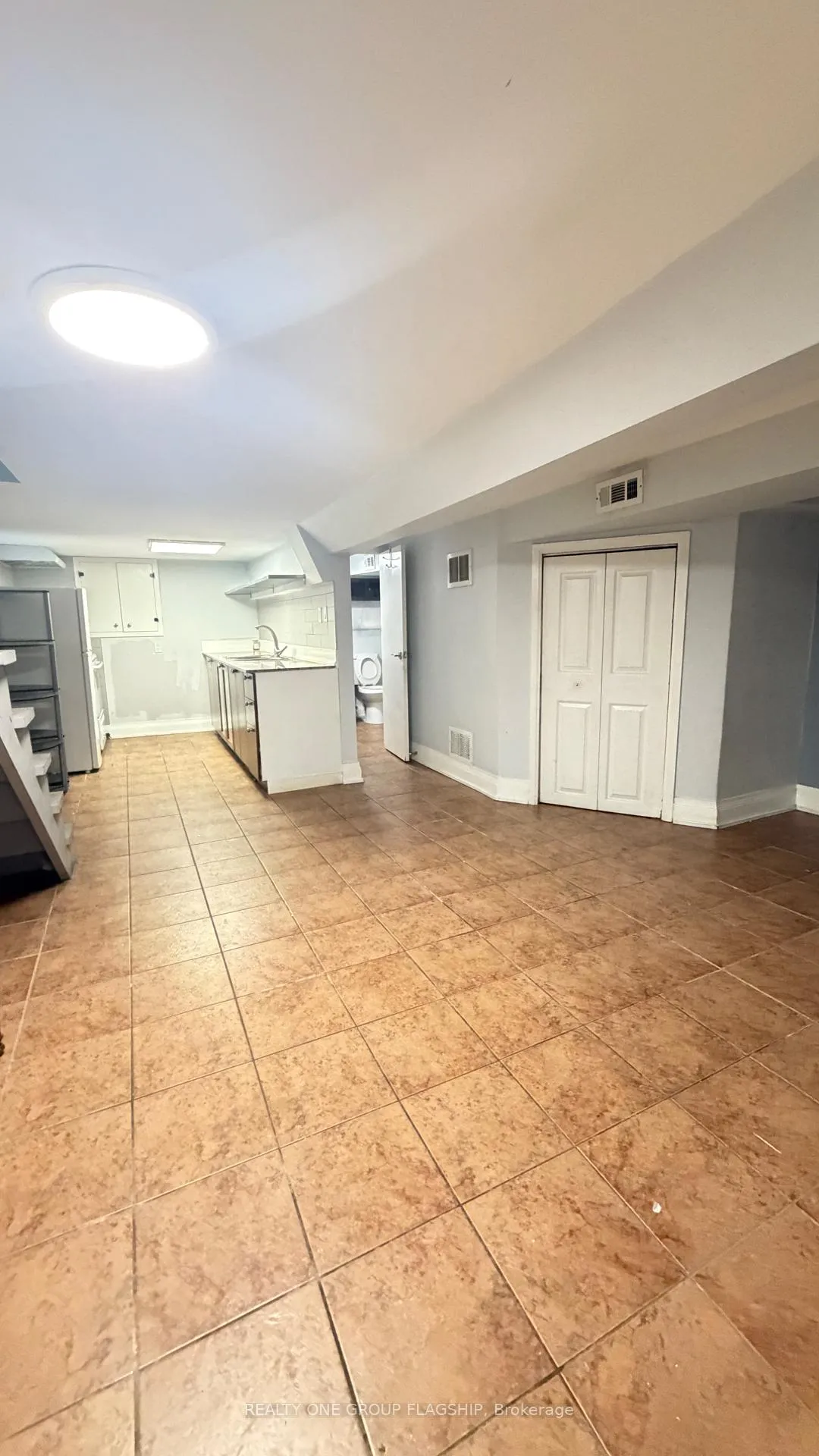Photo 15 of 567 Rogers Road, Toronto, Keelesdale-Eglinton West — HOMEH