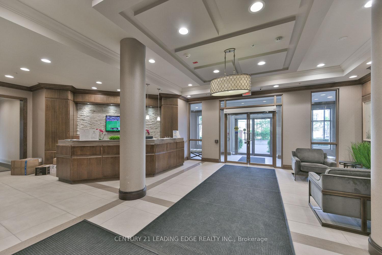 Photo 6 of Unit 305, 68 Main Street N, Markham, Old Markham Village — HOMEH