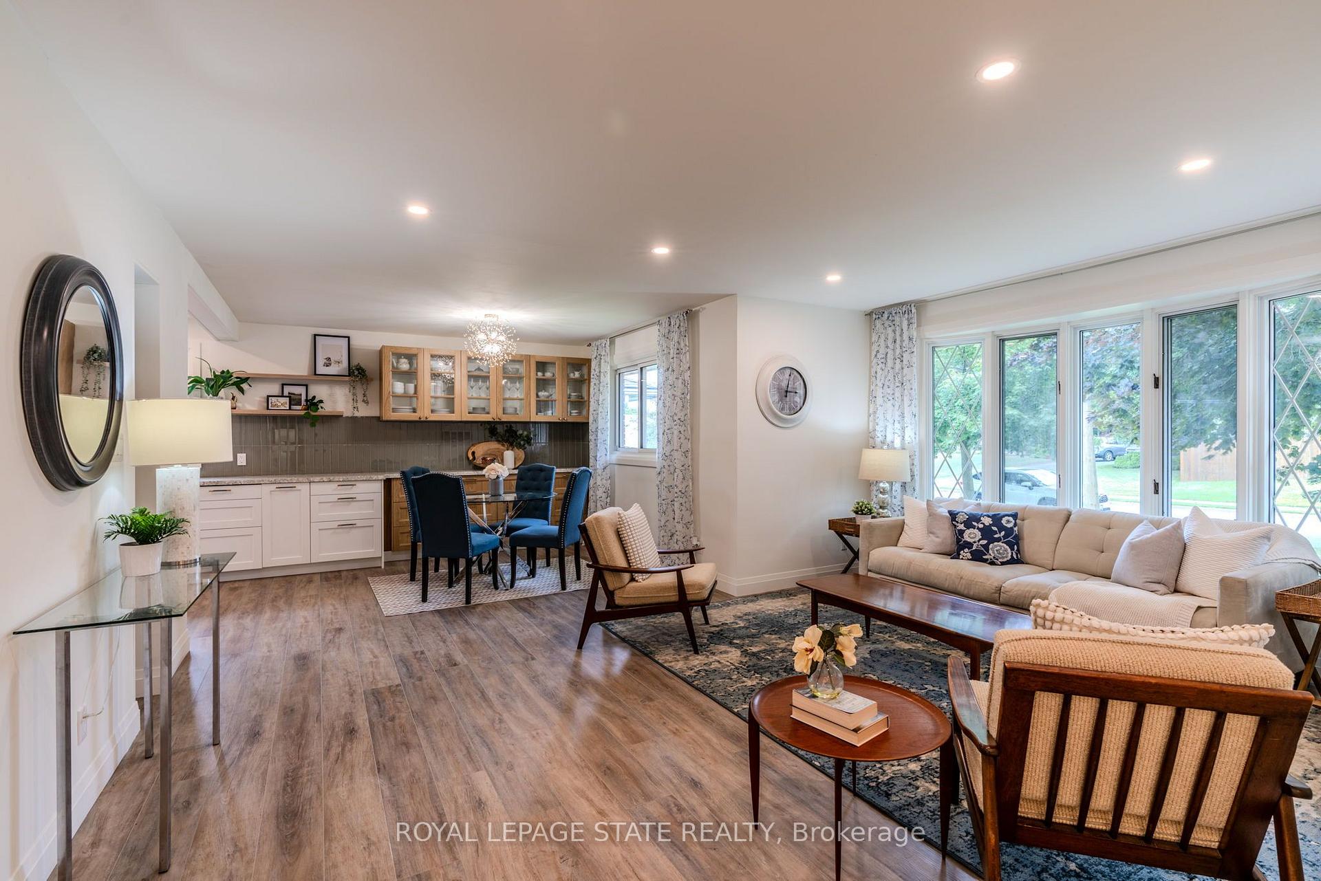 Photo 4 of 17 Woodsview Avenue, Grimsby, Grimsby Beach — HOMEH