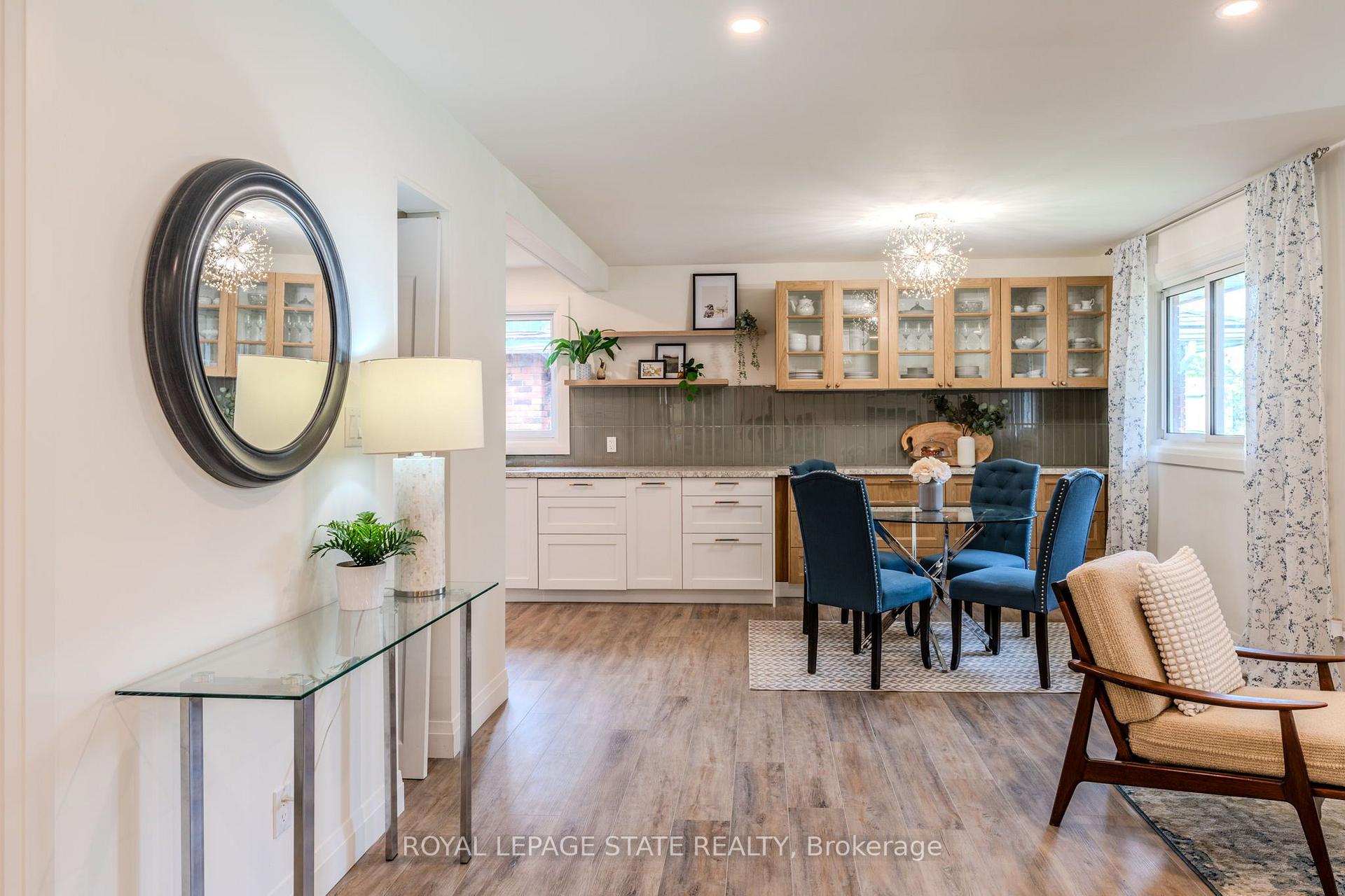 Photo 5 of 17 Woodsview Avenue, Grimsby, Grimsby Beach — HOMEH