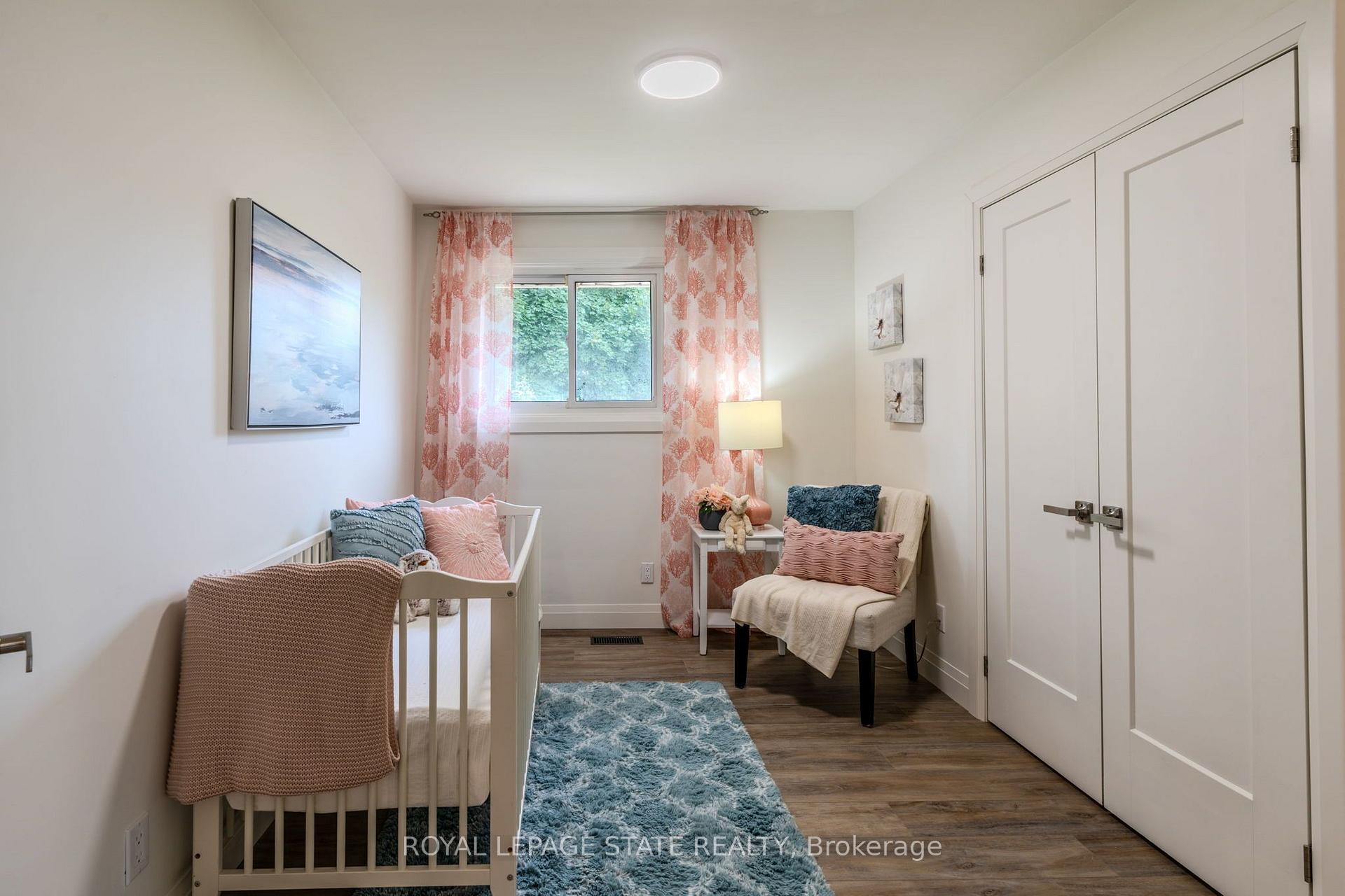 Photo 15 of 17 Woodsview Avenue, Grimsby, Grimsby Beach — HOMEH