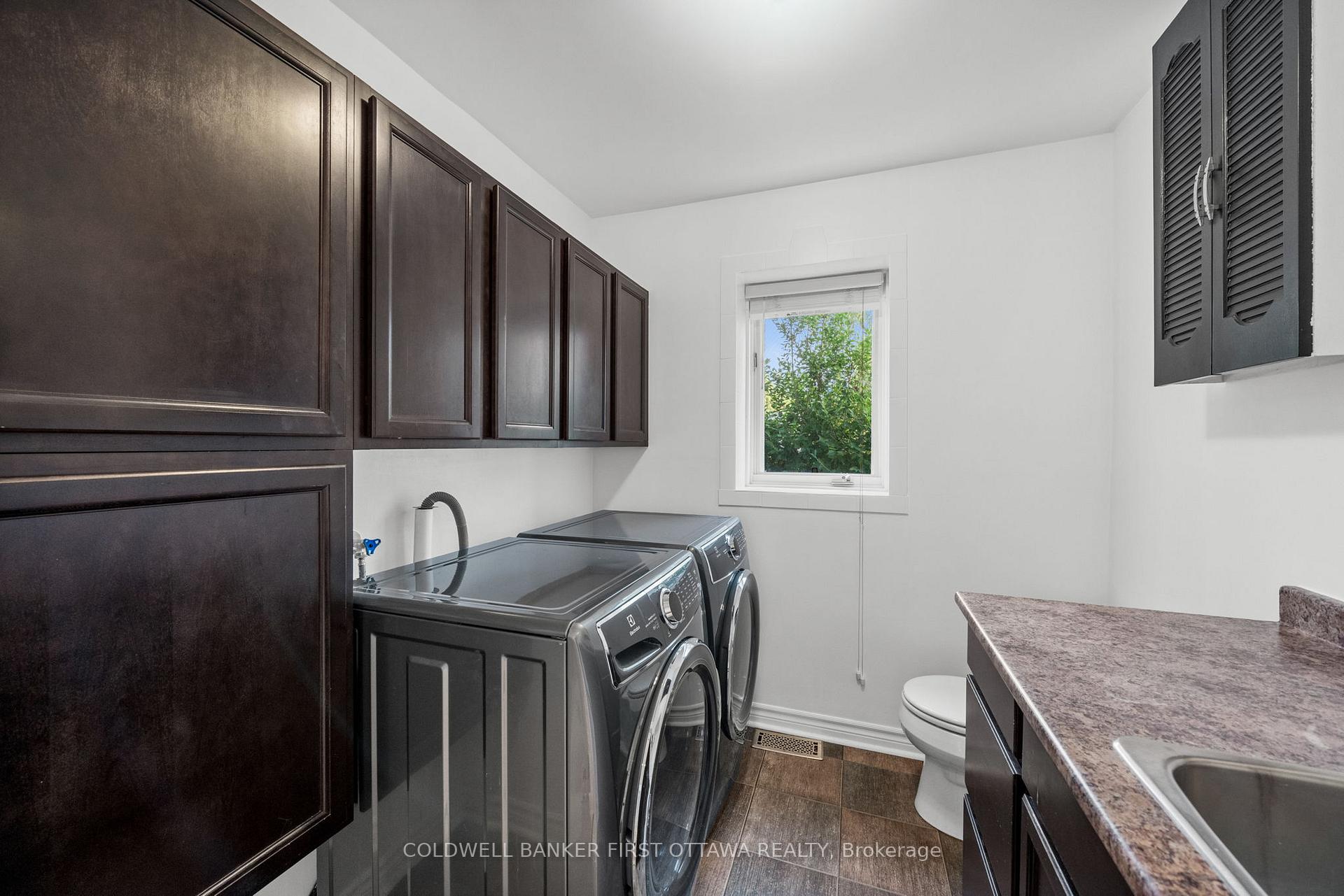 Photo 18 of 202 Miguel Street, Carleton Place, Carleton Place — HOMEH