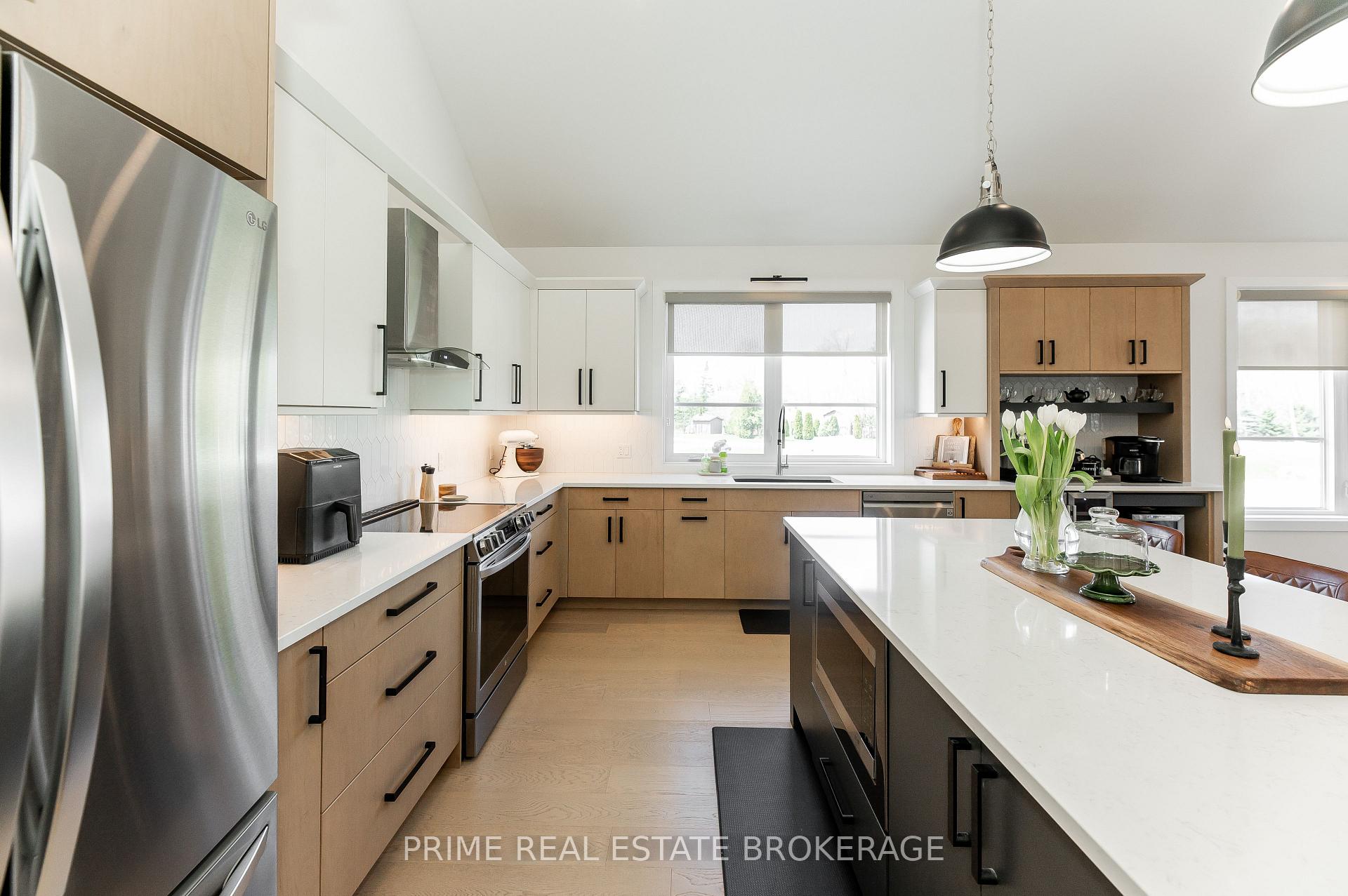 Photo 13 of 74356 Driftwood Drive, Bluewater, Bayfield — HOMEH