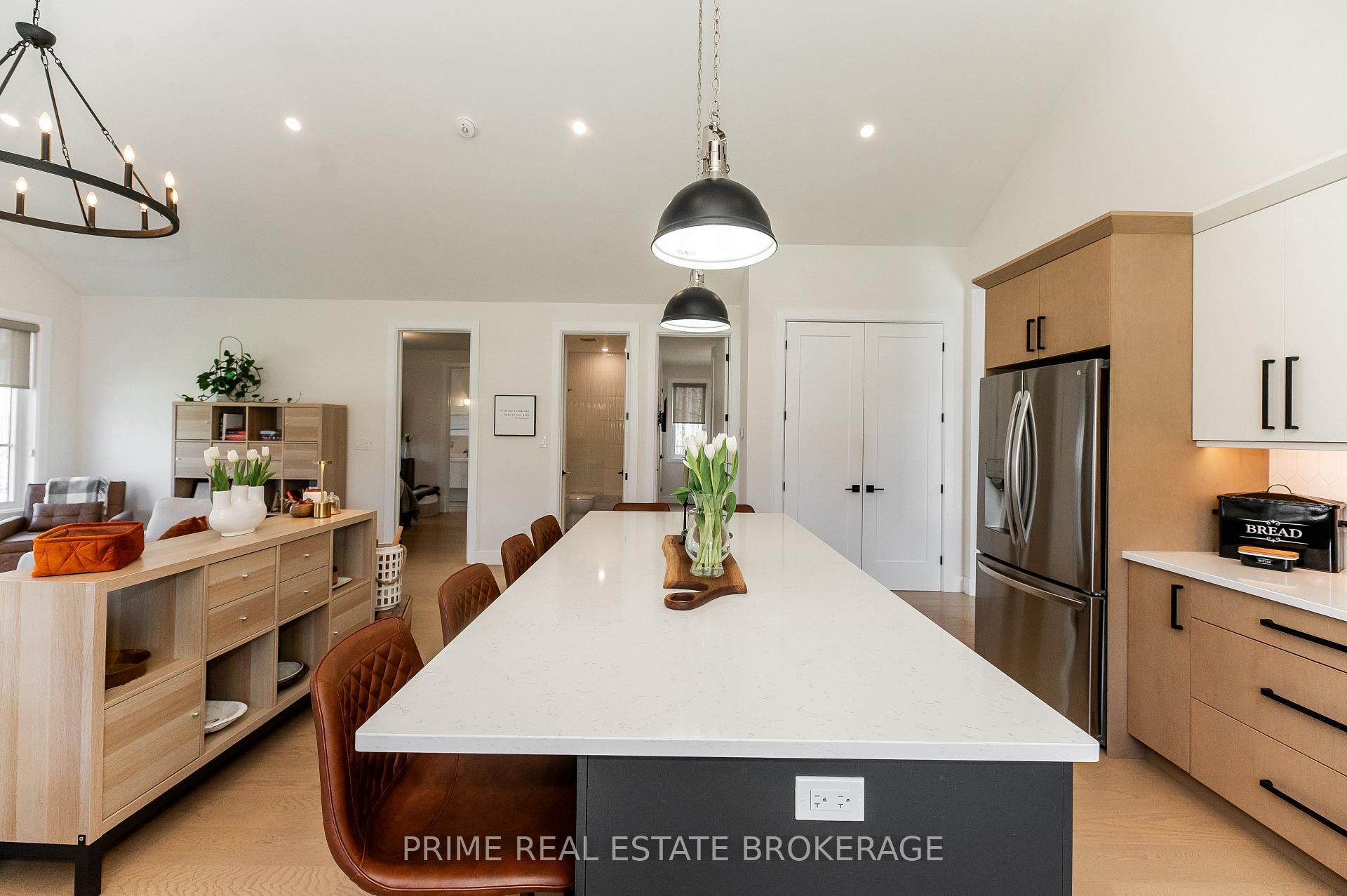 Photo 17 of 74356 Driftwood Drive, Bluewater, Bayfield — HOMEH
