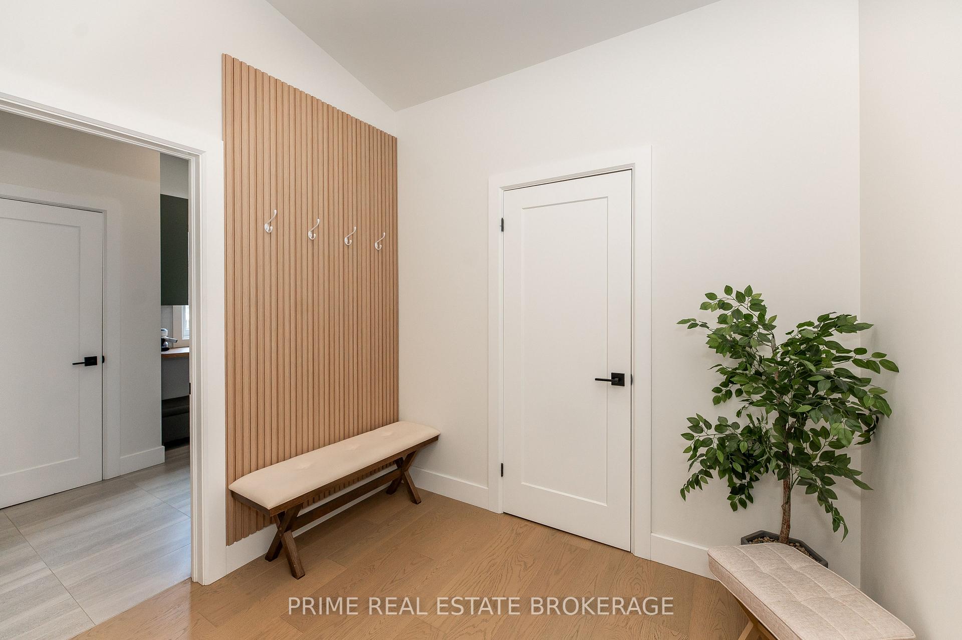 Photo 23 of 74356 Driftwood Drive, Bluewater, Bayfield — HOMEH