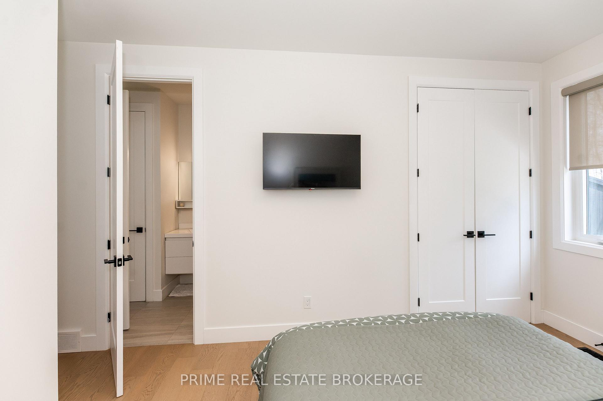 Photo 33 of 74356 Driftwood Drive, Bluewater, Bayfield — HOMEH