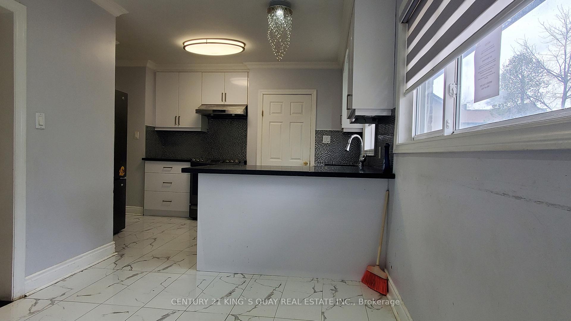 Photo 32 of 80 Main Street, Markham, Unionville — HOMEH