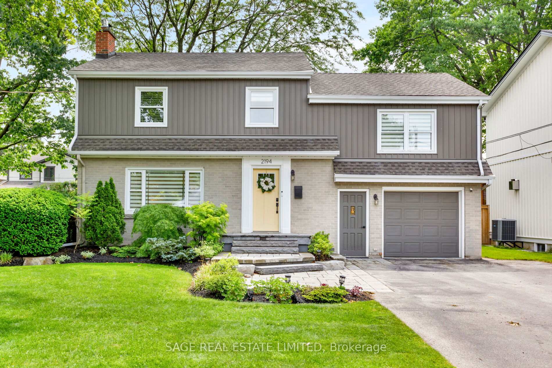 Photo 1 of 2194 Yorkshire Crescent, Burlington, Brant — HOMEH