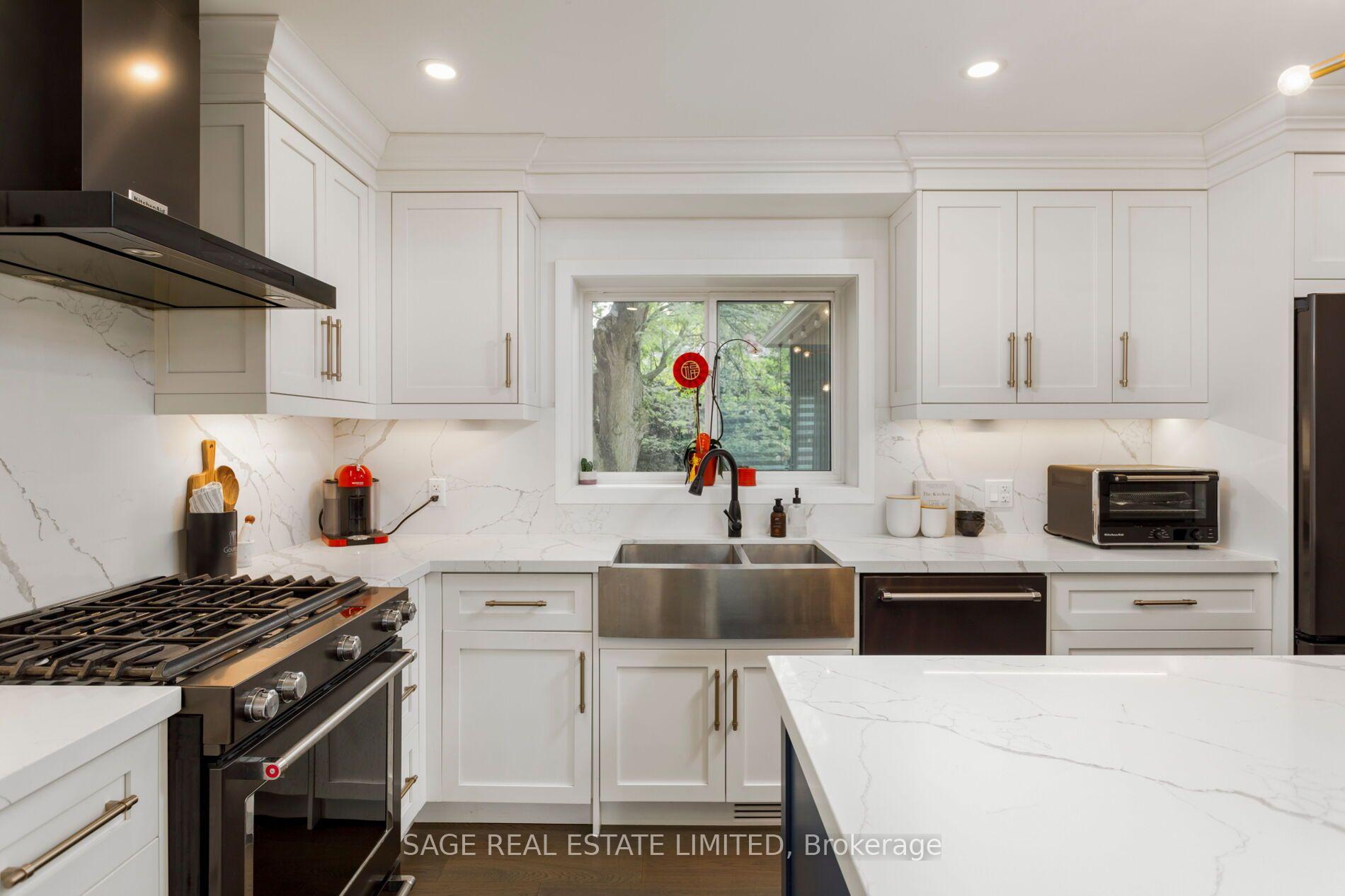 Photo 10 of 2194 Yorkshire Crescent, Burlington, Brant — HOMEH