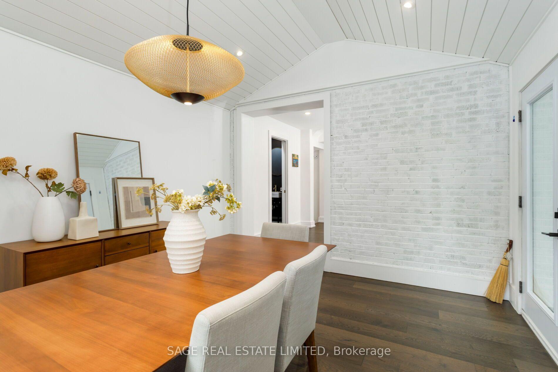 Photo 15 of 2194 Yorkshire Crescent, Burlington, Brant — HOMEH