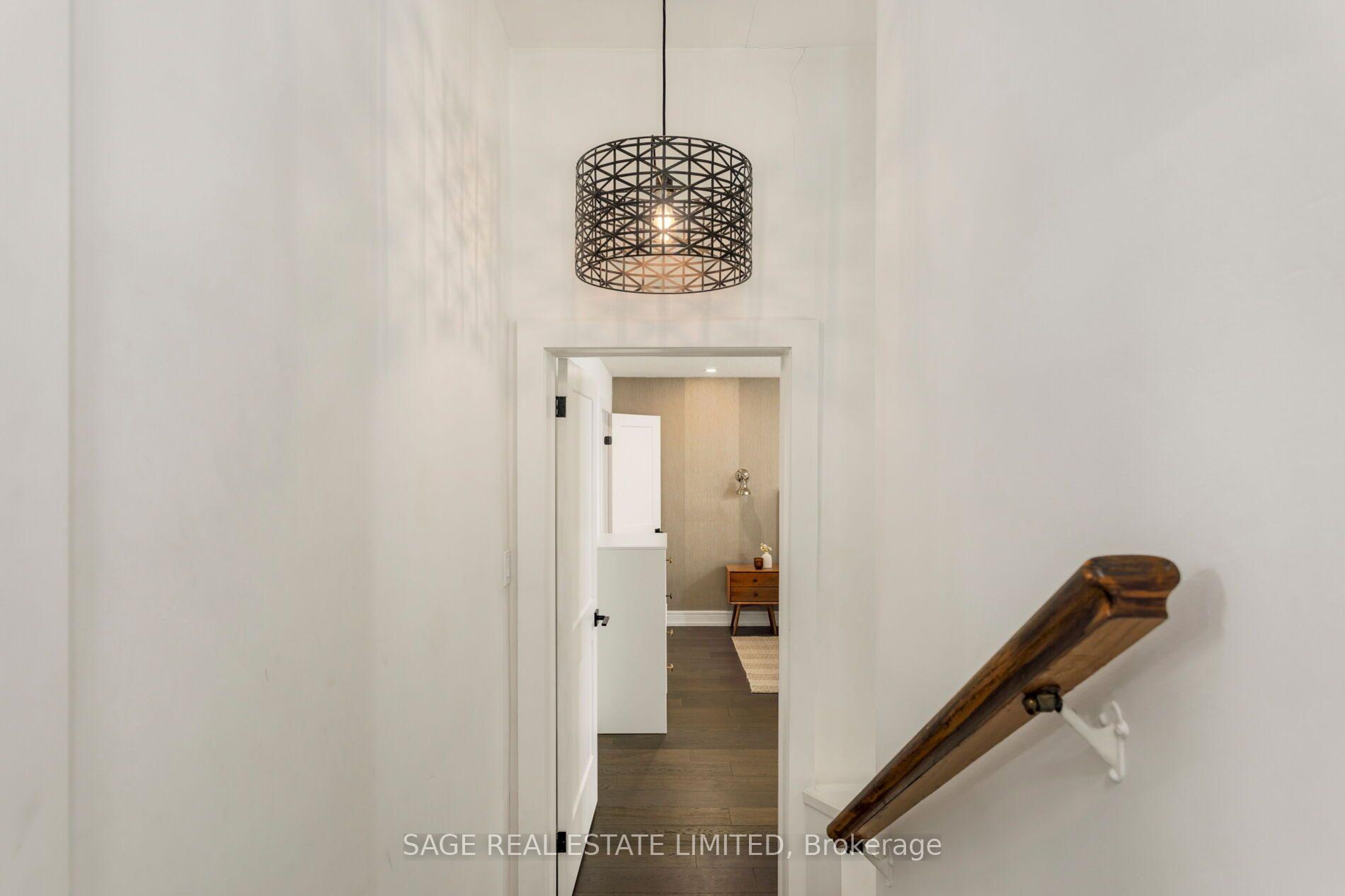 Photo 19 of 2194 Yorkshire Crescent, Burlington, Brant — HOMEH