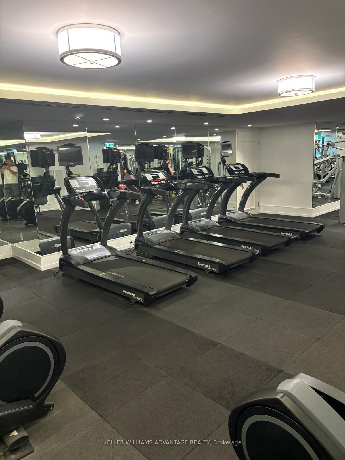 Photo 3 of Unit 1218, 955 Bay Street, Toronto, Bay Street Corridor — HOMEH