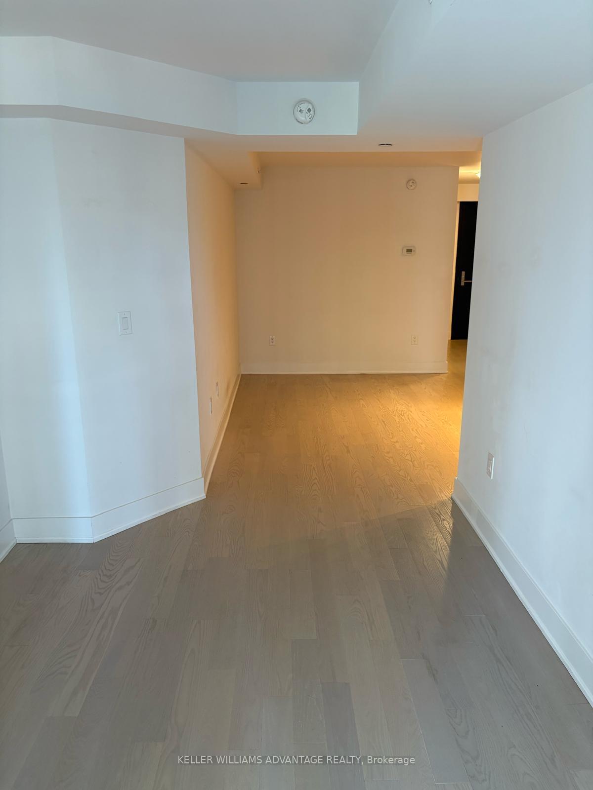 Photo 10 of Unit 1218, 955 Bay Street, Toronto, Bay Street Corridor — HOMEH