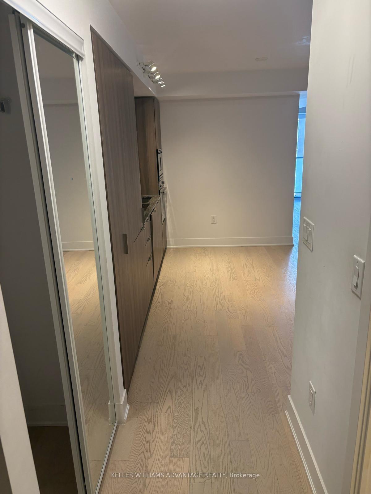 Photo 19 of Unit 1218, 955 Bay Street, Toronto, Bay Street Corridor — HOMEH
