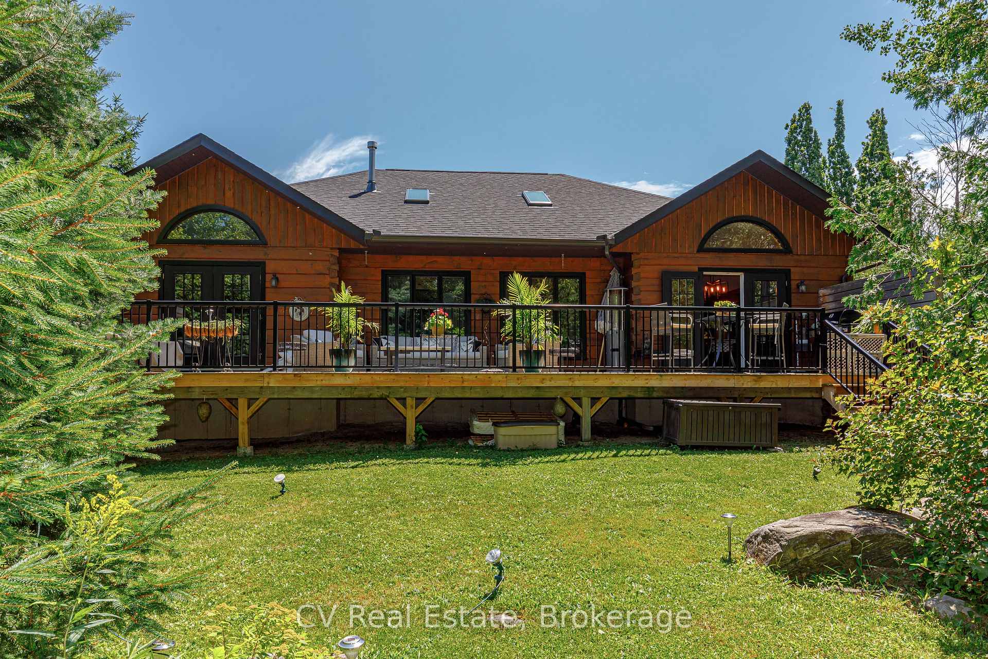 Photo 3 of 108 Cortina Crescent, Blue Mountains — HOMEH